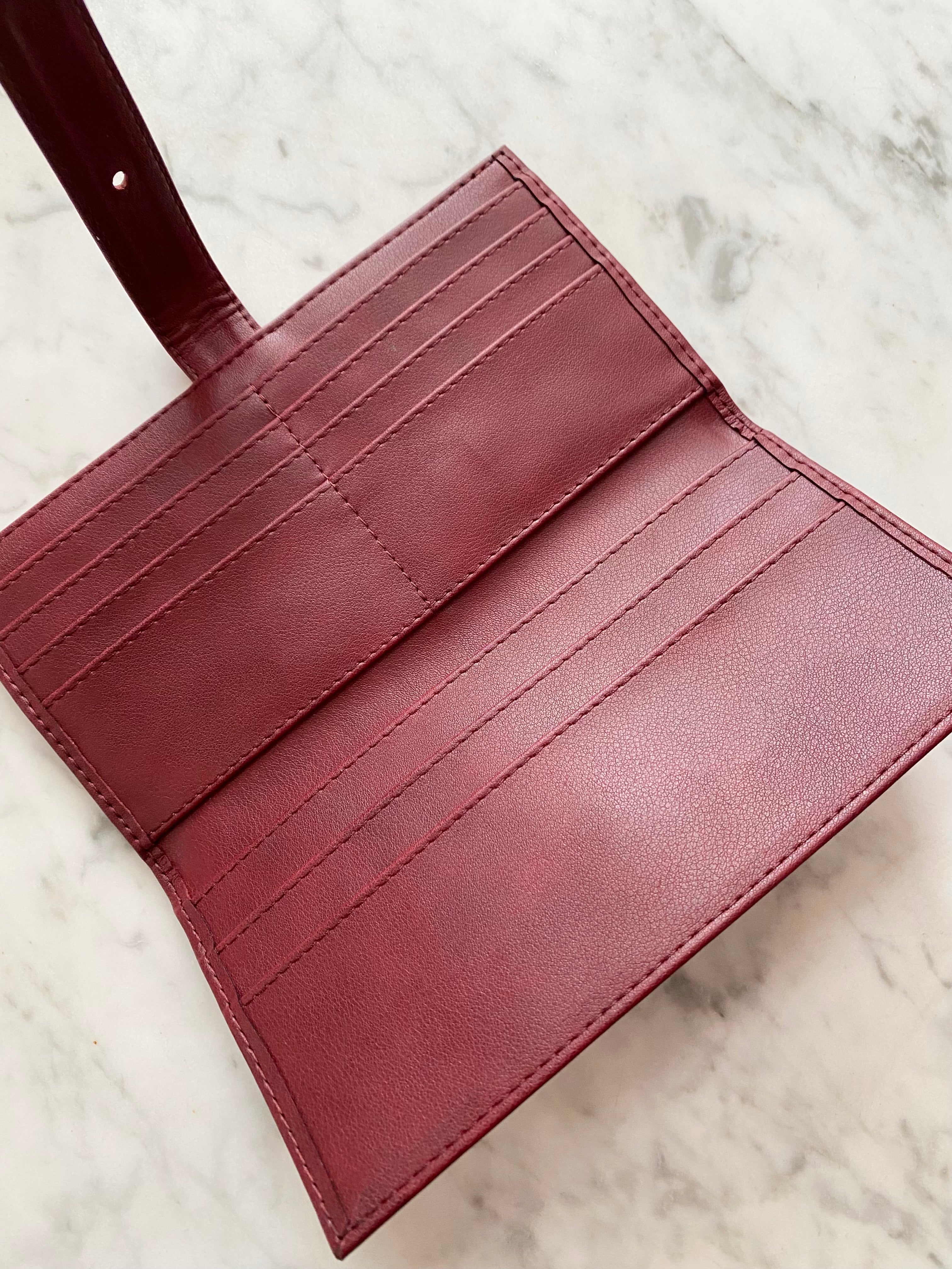 Novacas Genuine Leather Marisol Wallet for Women - Slim RFID Blocking Bifold Wallet with Card Slots (Bordeaux) - Perfect for Everyday Use, Travel & Gift Giving