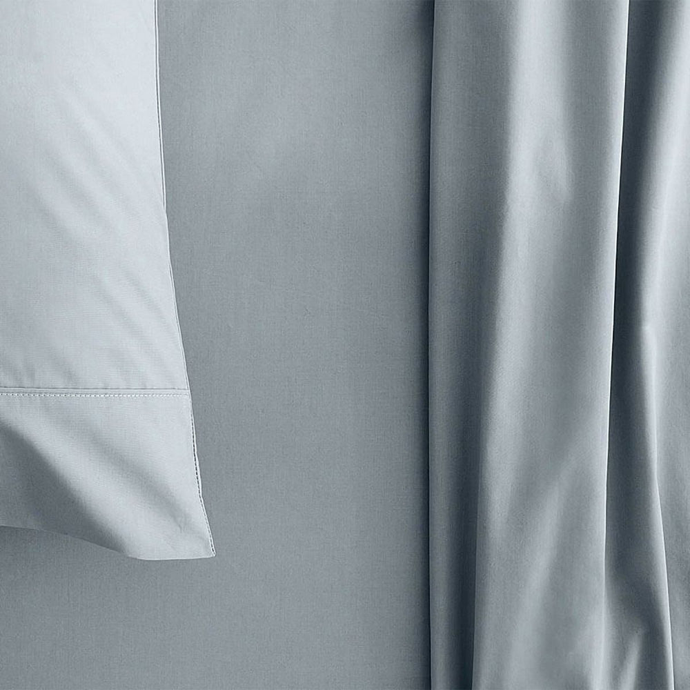 300 Thread Count Classic Percale River Sheet Set - Queen Size Bed Sheets for Hotel Luxury Feel | Soft, Breathable & Wrinkle-Resistant | Perfect for Master Bedroom, Guest Room & Vacation Homes