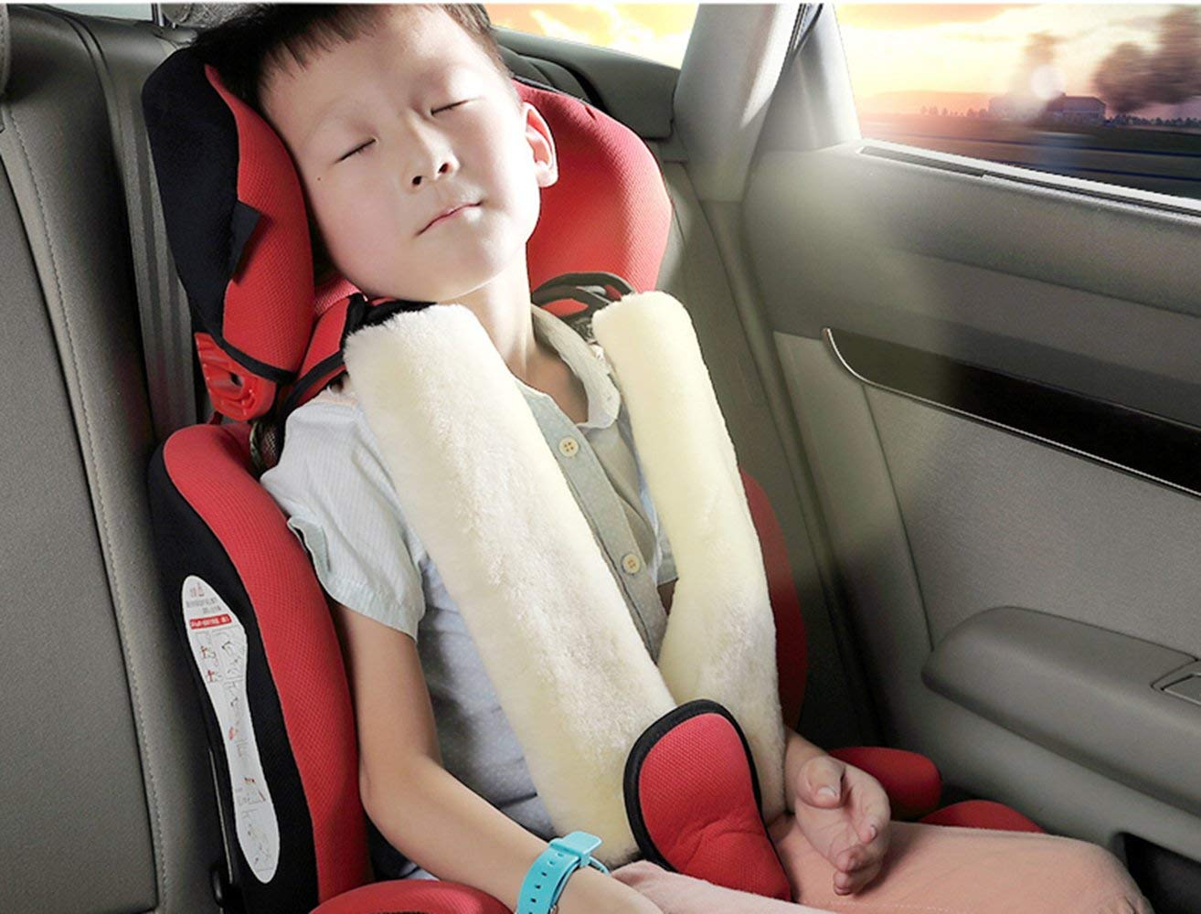 2 Packs Soft 100% Pure Wool Car Seat Belt Covers - Universal Shoulder Pad Protector for Adults, Kids & Baby - Comfortable for Car, Truck, SUV & Airplane Travel (Pearl White) | Reduce Friction & Improve Comfort on Long Drives