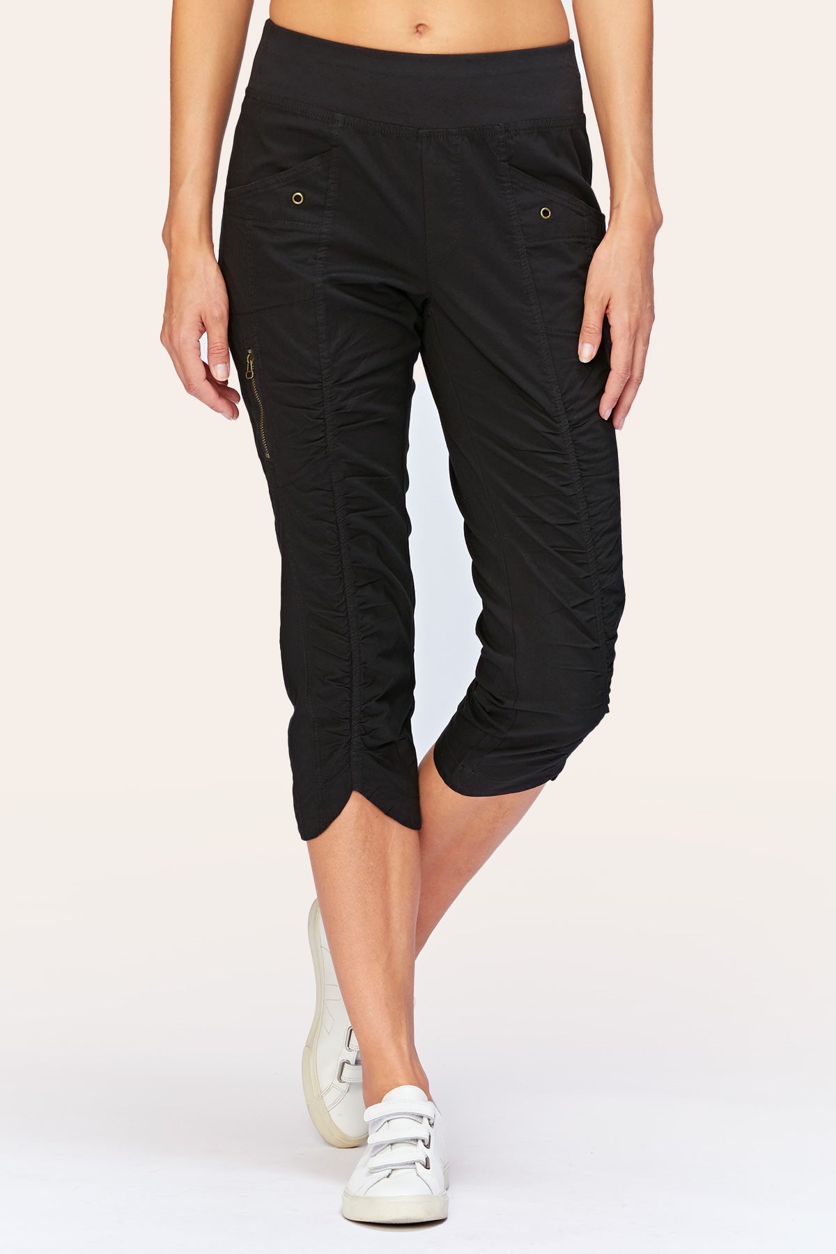 Iris Crop Black T-Shirt for Women - Soft Cotton Casual Tee - Perfect for Everyday Wear, Gym, and Outfits