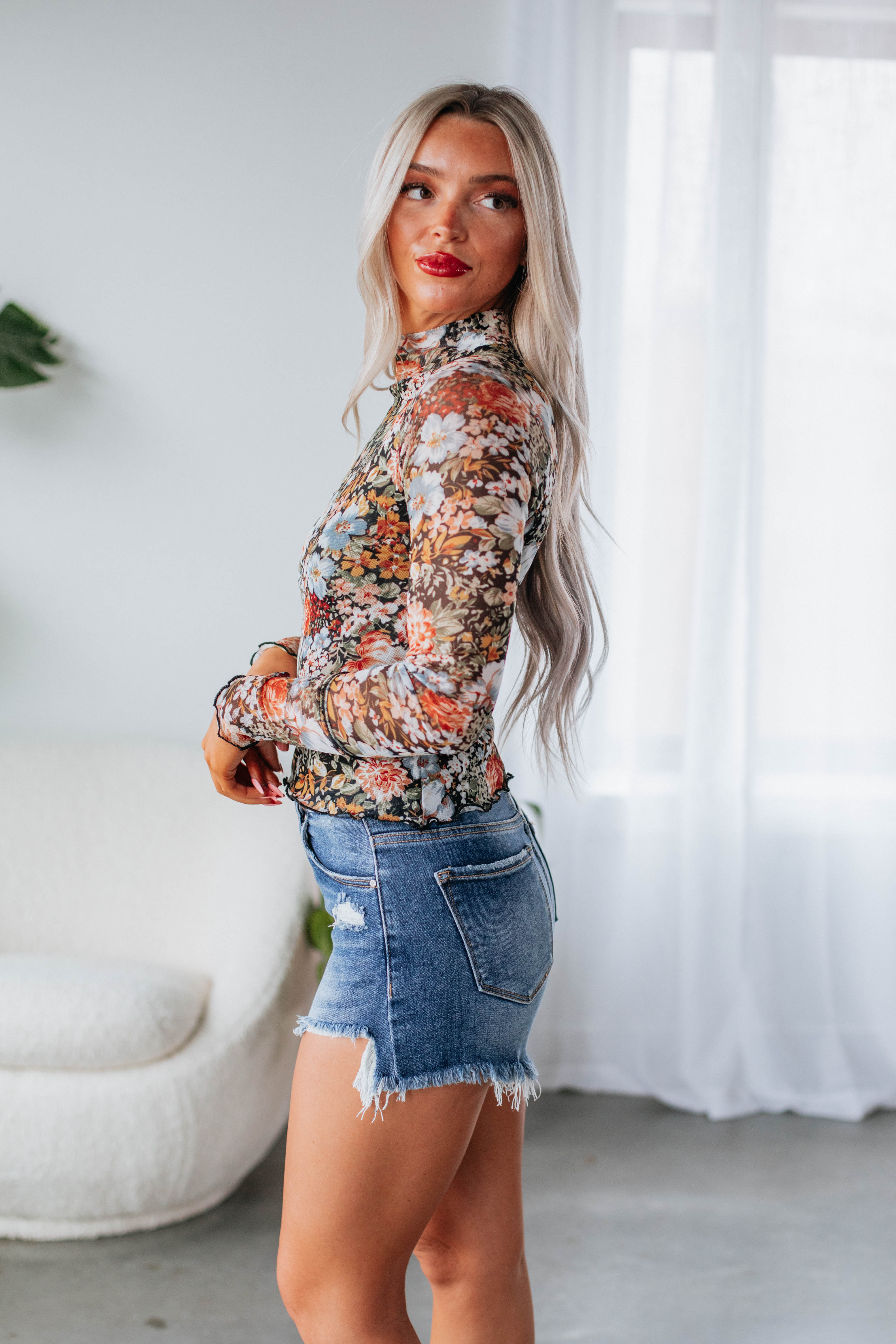 Brooks Women's Floral Mesh Top - Breathable & Stylish Blouse for Casual Wear, Work & Date Night