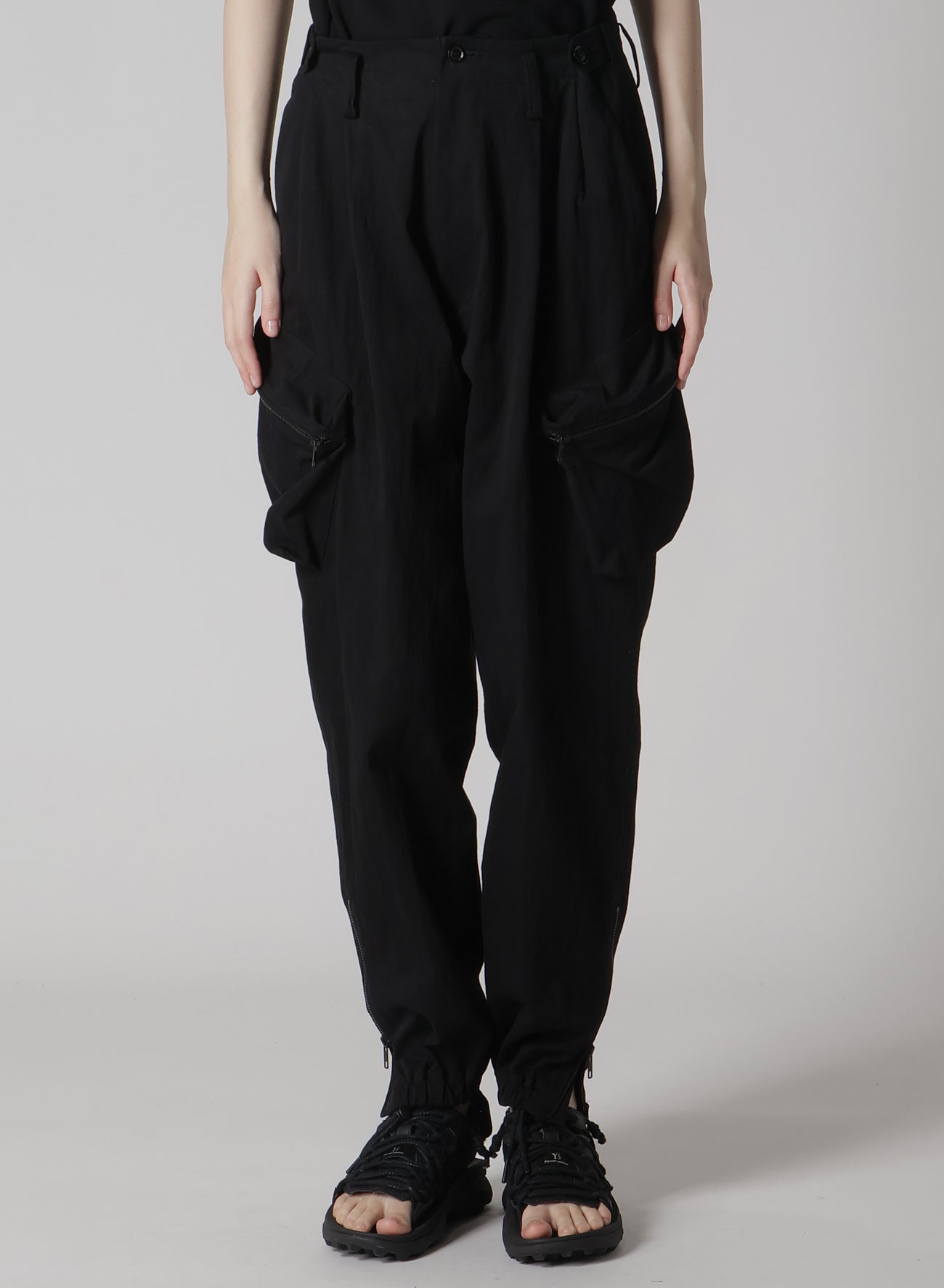 C/NY Gabardine Zip Pocket Pants - Stylish & Comfortable Men's Trousers for Work, Travel & Casual Wear