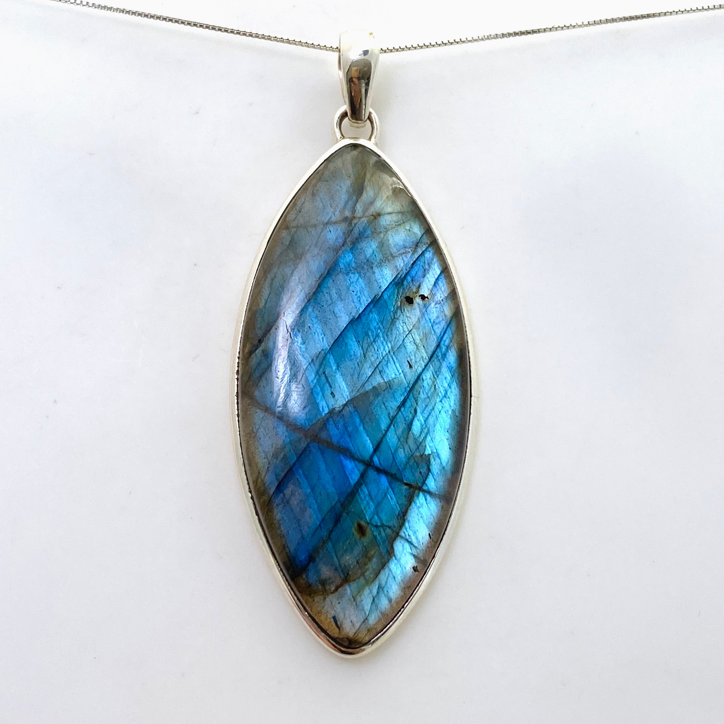 Natural Labradorite Marquise Cabochon Pendant Necklace - PPGJ1055 | Healing Crystal Jewelry for Spiritual Protection & Energy Balance | Perfect for Meditation, Yoga & Everyday Wear