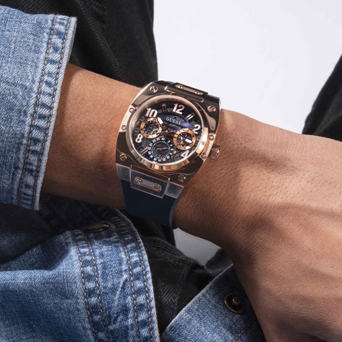GUESS Men's 43mm Stainless Steel Chronograph Watch with Date Display - Water Resistant Casual & Dress Watch for Business, Travel & Everyday Wear