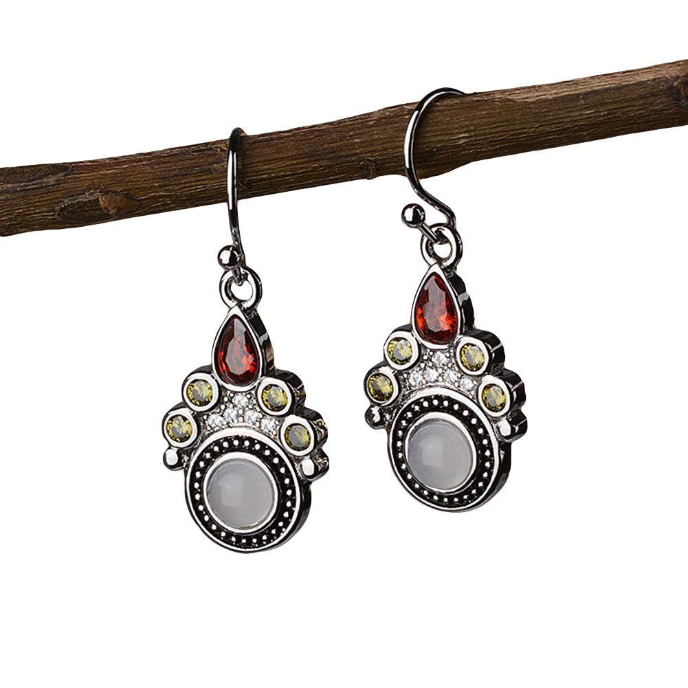 Retro Cat Claw Rhinestone Earrings for Women - Red, Perfect for Parties & Date Nights