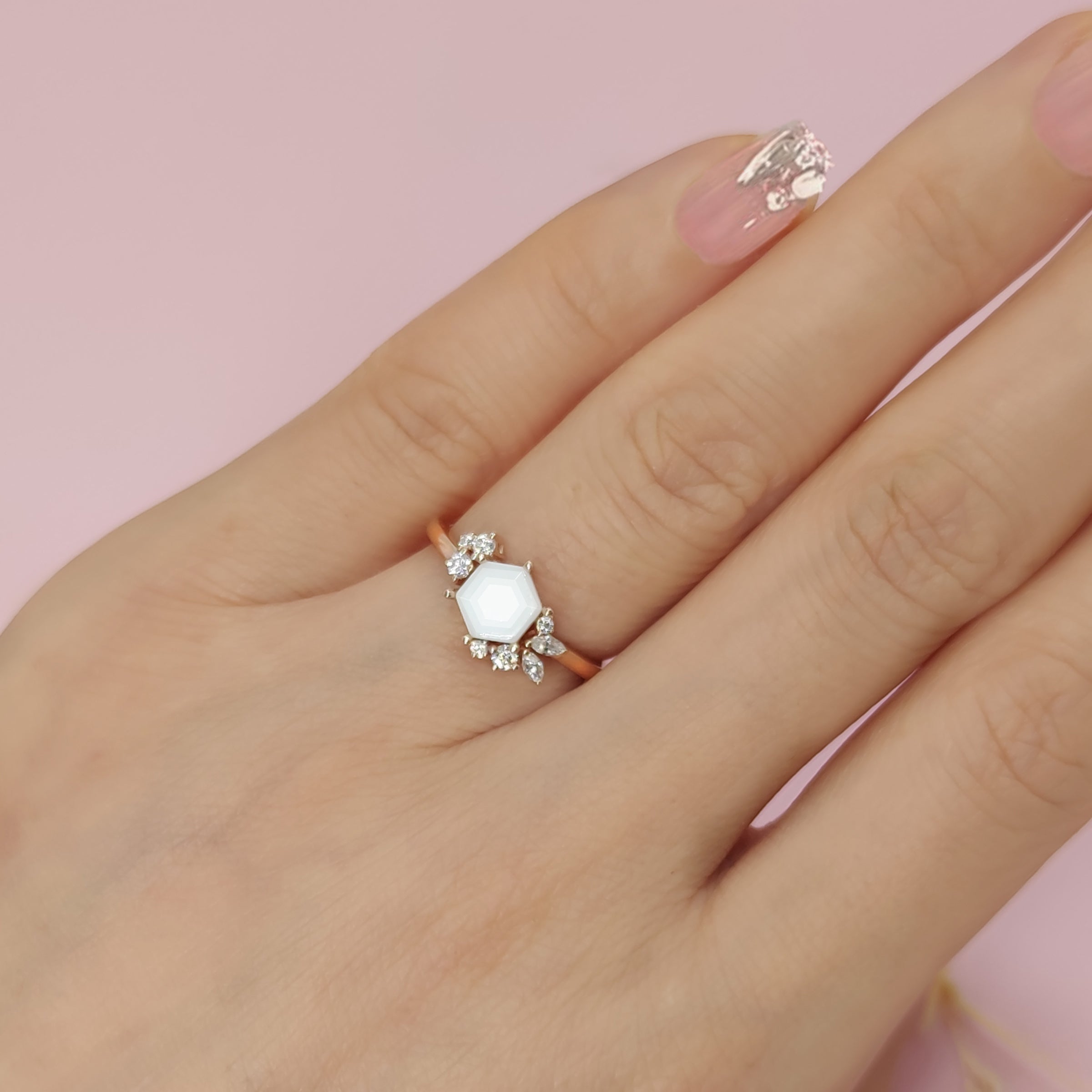 Elegant Breastmilk Keepsake Ring for Moms - Memorial Jewelry to Preserve Precious Memories | Perfect Gift for New Mothers & Breastfeeding Moms