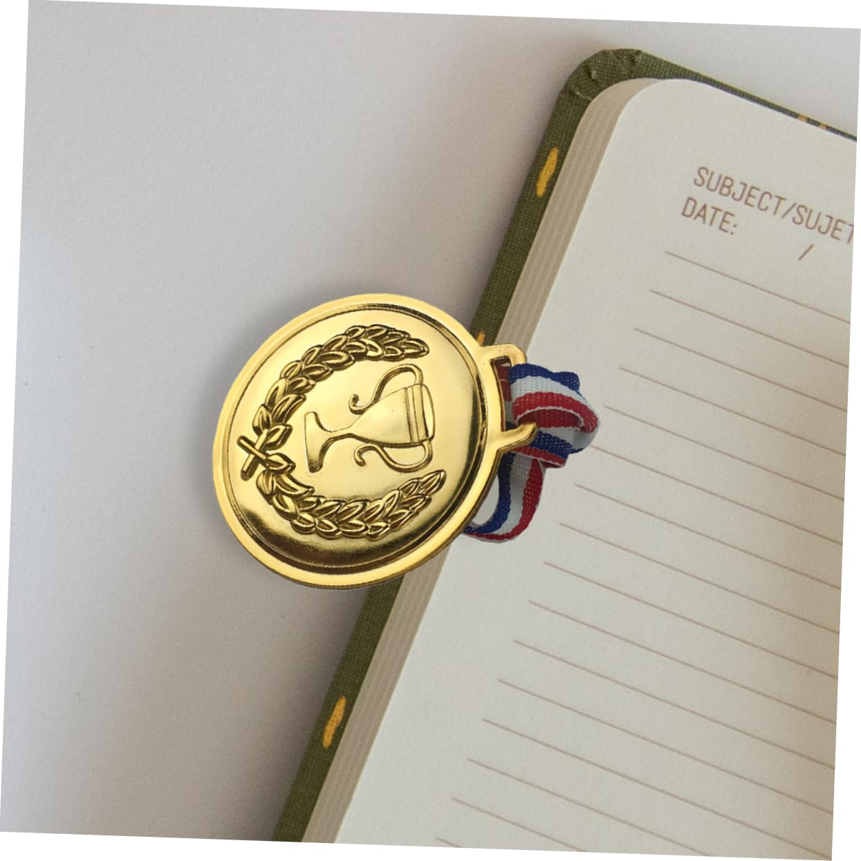 10pcs Christmas Game Gold Medal Prizes - Award Trophies for Adults & Kids - Perfect for Holiday Parties, Competitions & Festive Gift Giving