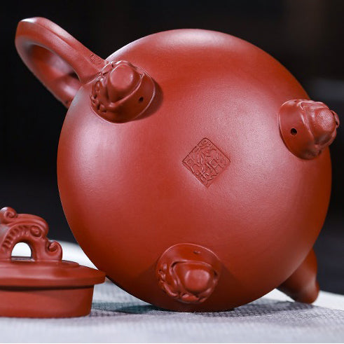 Premium Yixing Red Clay Three-Legged Dragon Teapot - Handcrafted Chinese Zisha Ceremonial Teapot for Oolong & Pu-erh Tea Brewing | Perfect for Tea Ceremonies, Gifts & Home Decor