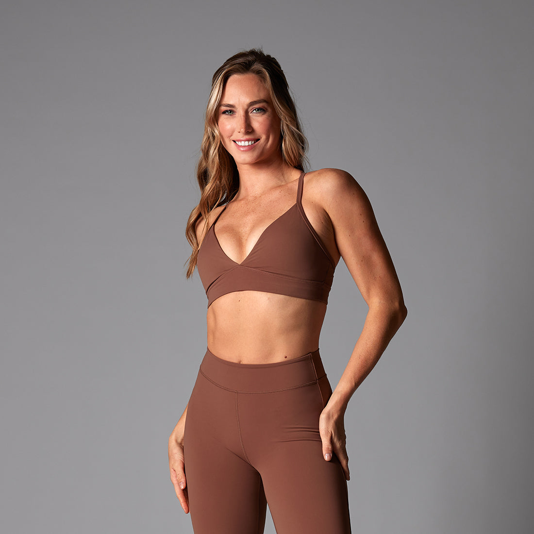 Tavi Noir Adjustable Studio Bra - Wireless Comfort for Yoga, Workouts & Everyday Wear - Seamless Support for Active Lifestyles