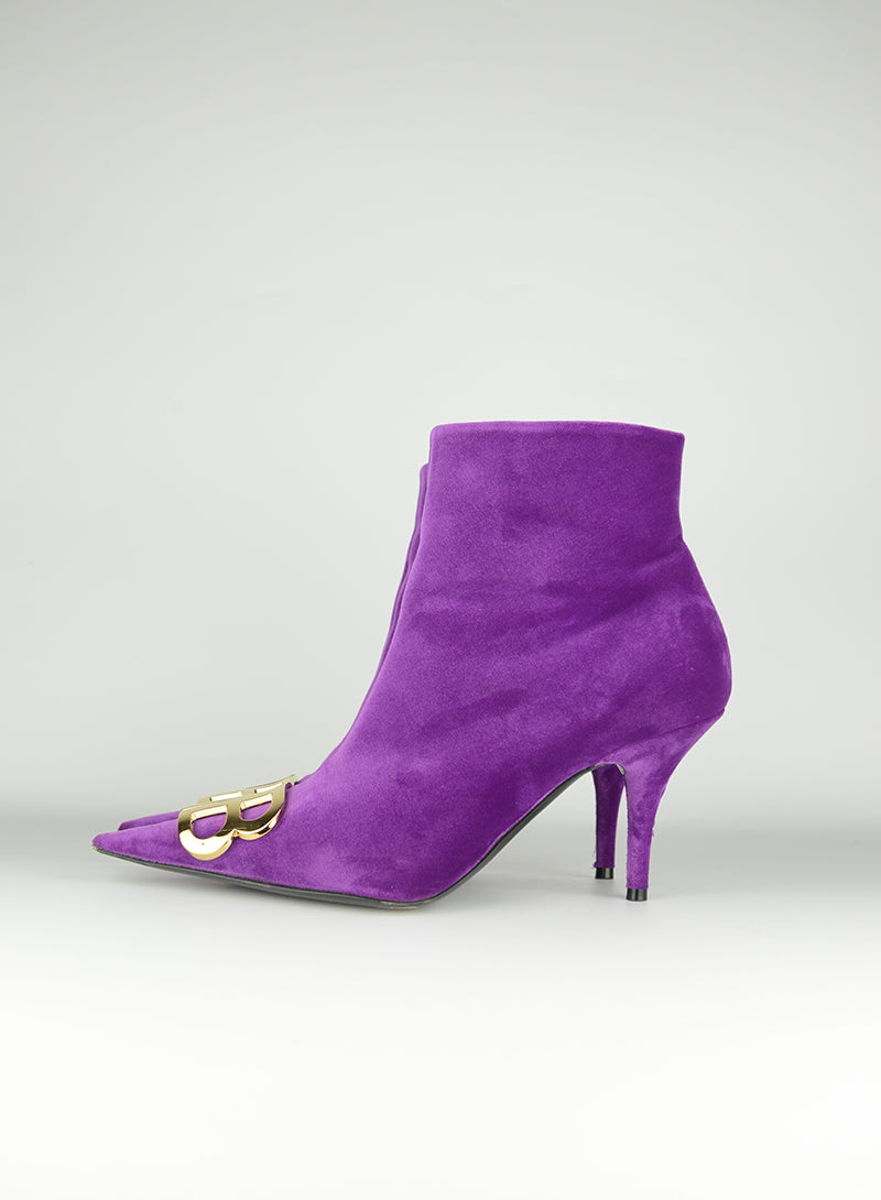 Balenciaga Purple Velvet Ankle Boots Women's Size 39 - Perfect for Evening Parties & Fall Fashion Outfits