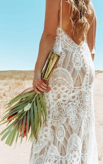 Boho Vintage Lace Wedding Dress for Bride - Mermaid Beach V Neck Bohemian Bridal Gown with Slit | Perfect for Beach Weddings, Boho Chic Ceremonies & Romantic Photoshoots