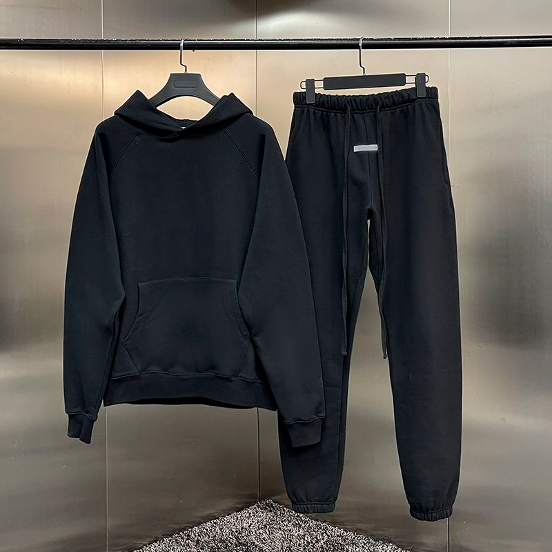Men's Cotton Sweatshirt and Sweatpants Set - Comfortable Casual Loungewear for Home, Gym & Outdoor Activities