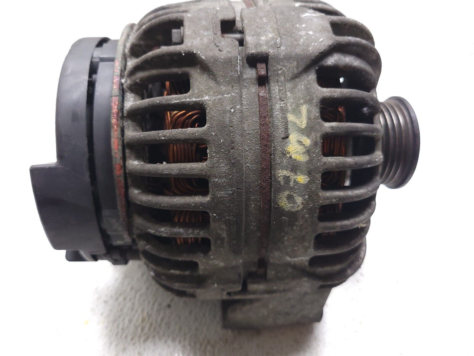 06-11 Mercedes ML500 Alternator OEM Replacement - High Performance Car Part for Smooth Driving & Longevity