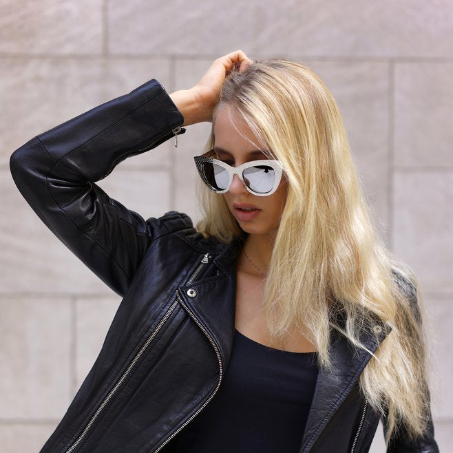 Selena Sunnies Silver Silver - Stylish Sunglasses for Women - UV Protection & Fashionable Design - Perfect for Beach, Driving & Outdoor Activities