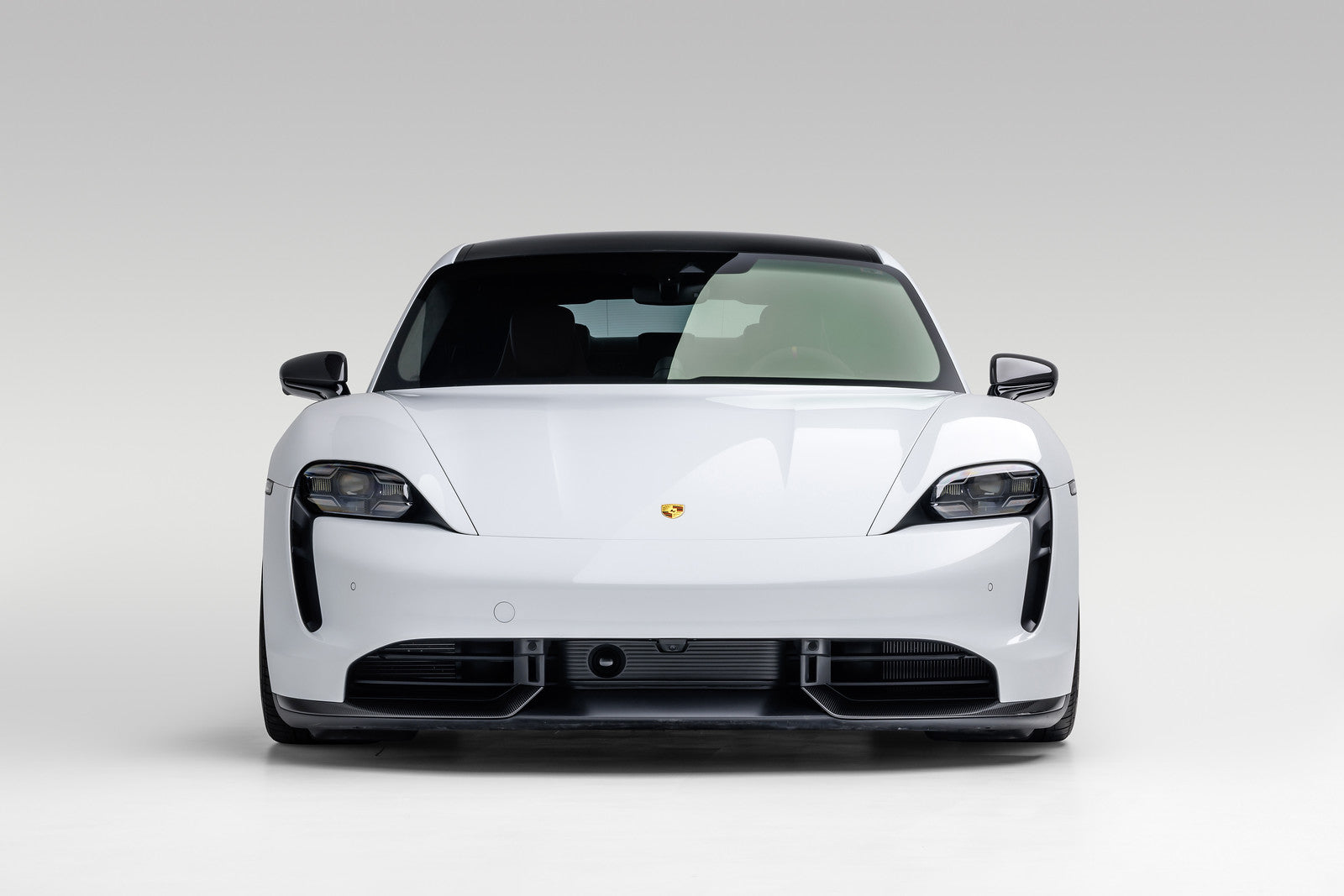 Porsche Taycan 21
