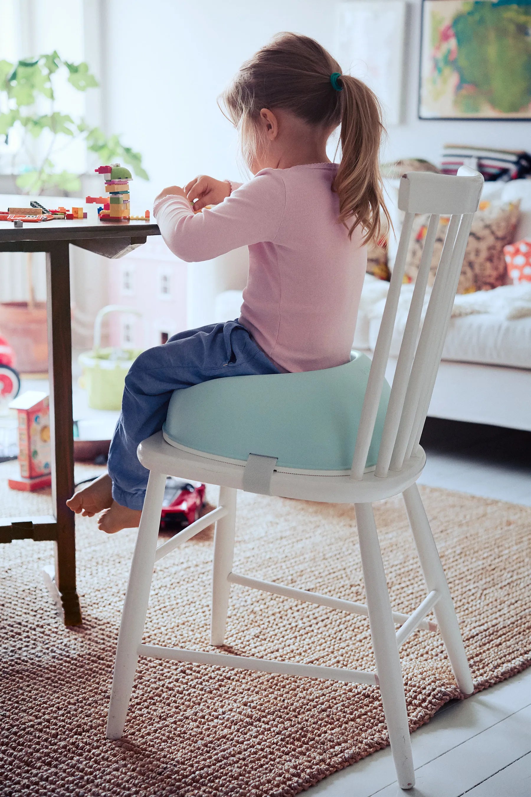 BabyBjorn Booster Seat - Portable High Chair for Toddlers & Babies - Safe, Easy to Clean & Compact - Perfect for Dining, Travel & Outdoor Use