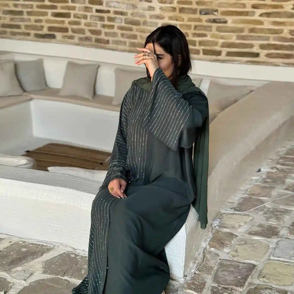 Elegant Open Abaya Dress with Concealed Buttons - Modest Muslim Fashion for Women - Perfect for Prayer, Work & Special Occasions