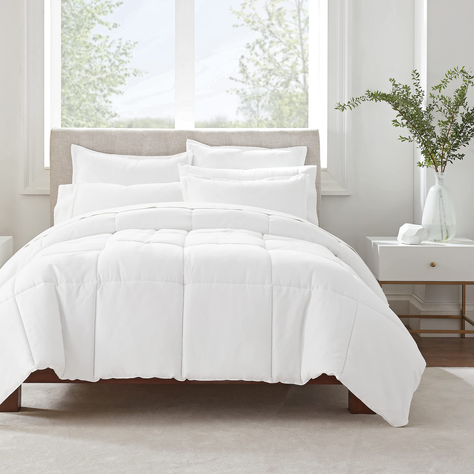 SERTA Simply Clean Ultra Soft Hypoallergenic 3-Piece Comforter Set - Full/Queen Size, White - Breathable Bedding for Allergies & Sensitive Skin - Perfect for Master Bedroom, Guest Room & Dorm