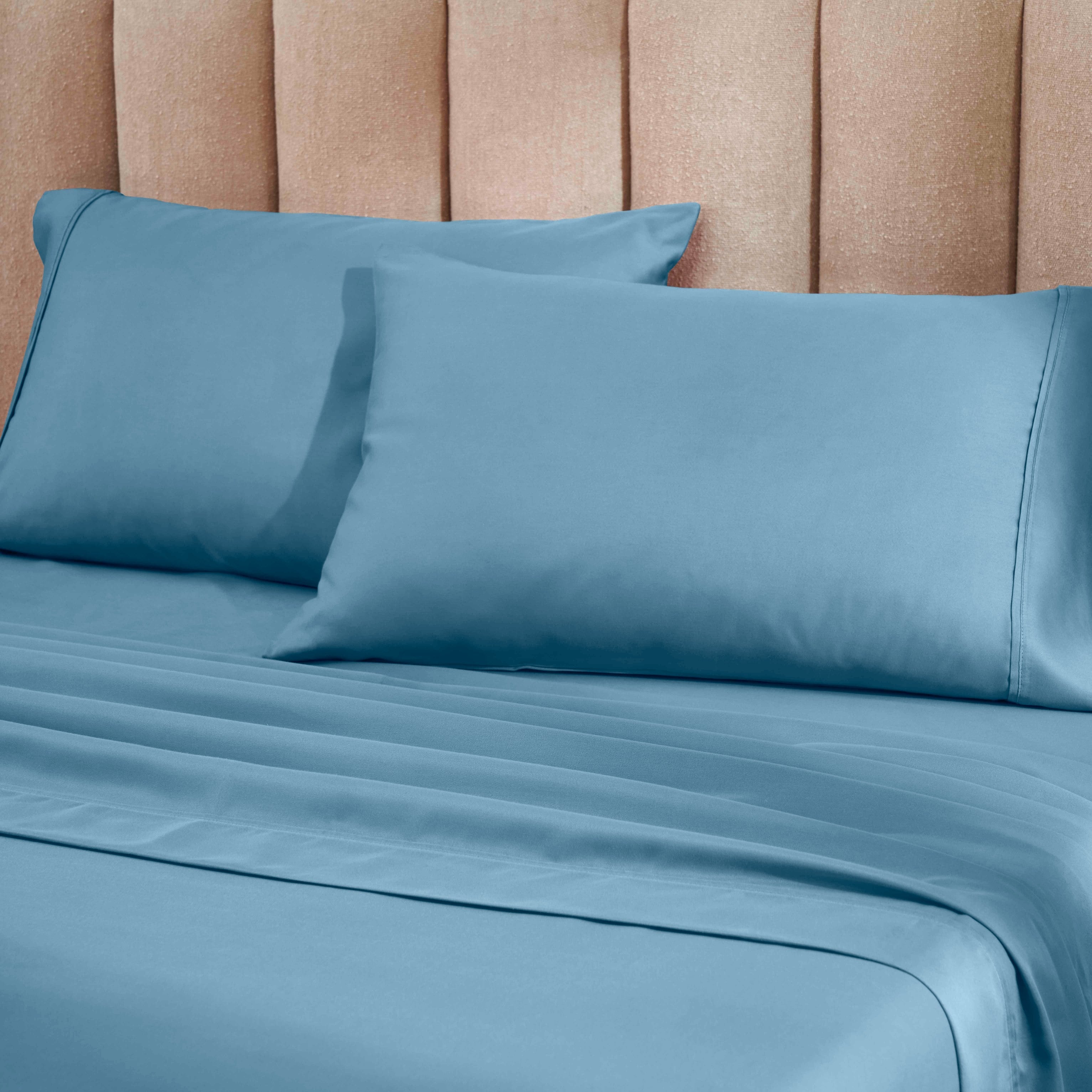 1200 Thread Count Cotton Rich Solid Deep Pocket Bed Sheet Set - Queen Size, Ultra Soft & Breathable - Perfect for Luxury Hotels, Guest Rooms & Master Bedrooms