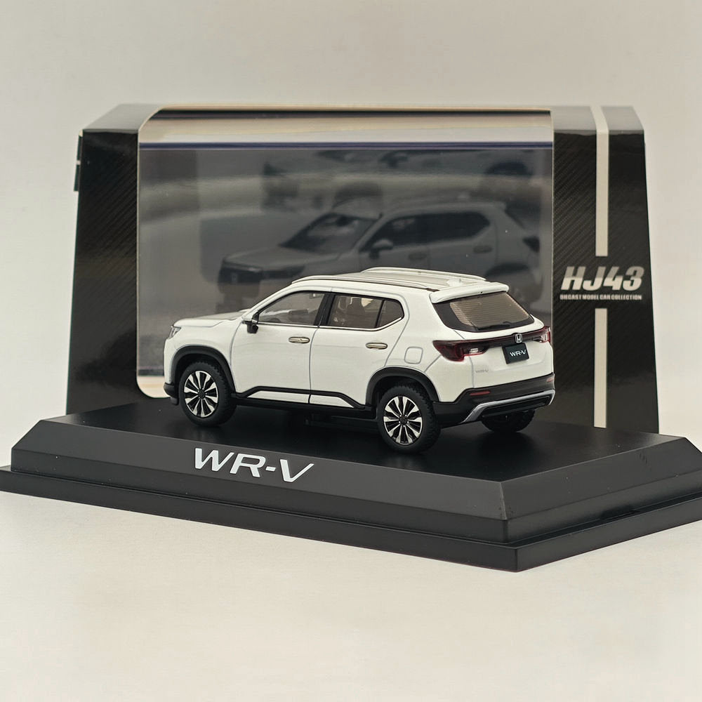 1/43 Scale Honda WR-V Platinum White Pearl Diecast Model Car - Limited Edition Collectible for Car Enthusiasts & Hobbyists | Perfect for Display, Gifts, and Model Car Collections