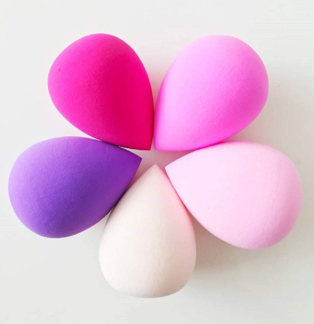 BELLA HARARO Makeup Beauty Foundation Sponge Blender - Professional Multicolor Makeup Sponge for Flawless Blending (Single) - Perfect for Liquid, Cream & Powder Foundation Application