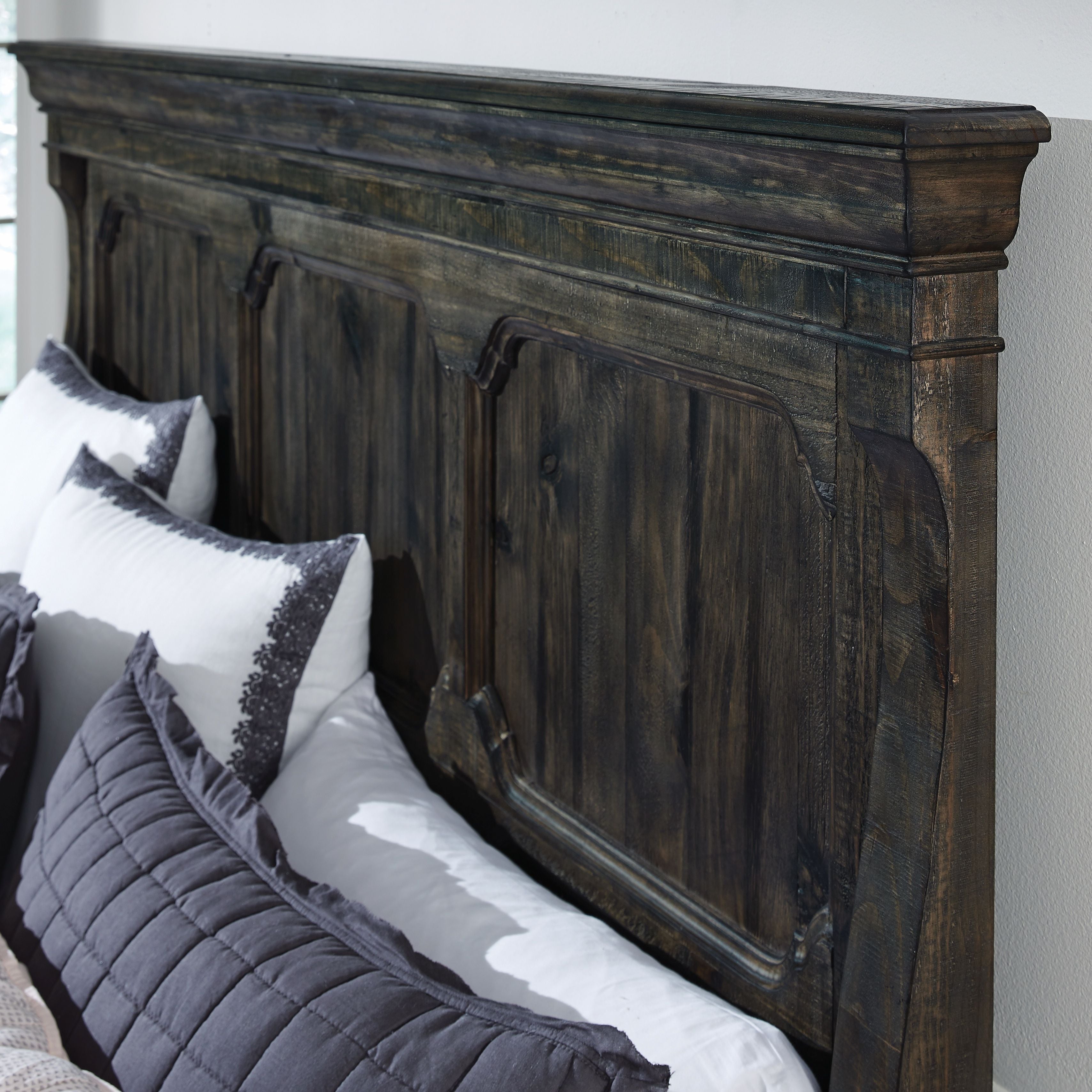Bellamy Complete California King Panel Bed Frame - Modern Wooden Platform Bed with Headboard for Master Bedroom, Guest Room, or Dorm