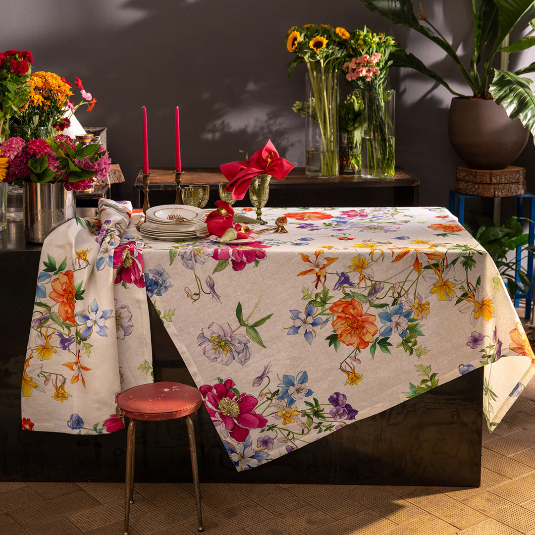 Molti Fiori Italian Tablecloth - Elegant Floral Printed Cotton Table Cover for Dining Room, Kitchen, and Outdoor Picnics