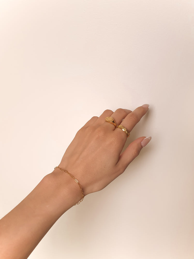 Stylish Paperclip Chain Bracelet for Women - Trendy Gold & Silver Layering Jewelry for Everyday Wear & Gift Giving