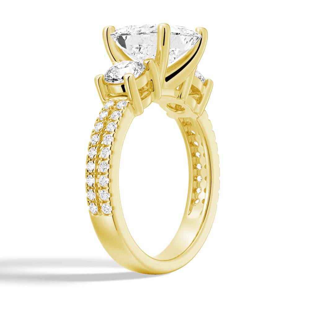 Exquisite Double Row Pave Three Stone Princess Cut Moissanite Engagement Ring for Women - Perfect for Proposals, Weddings & Anniversaries