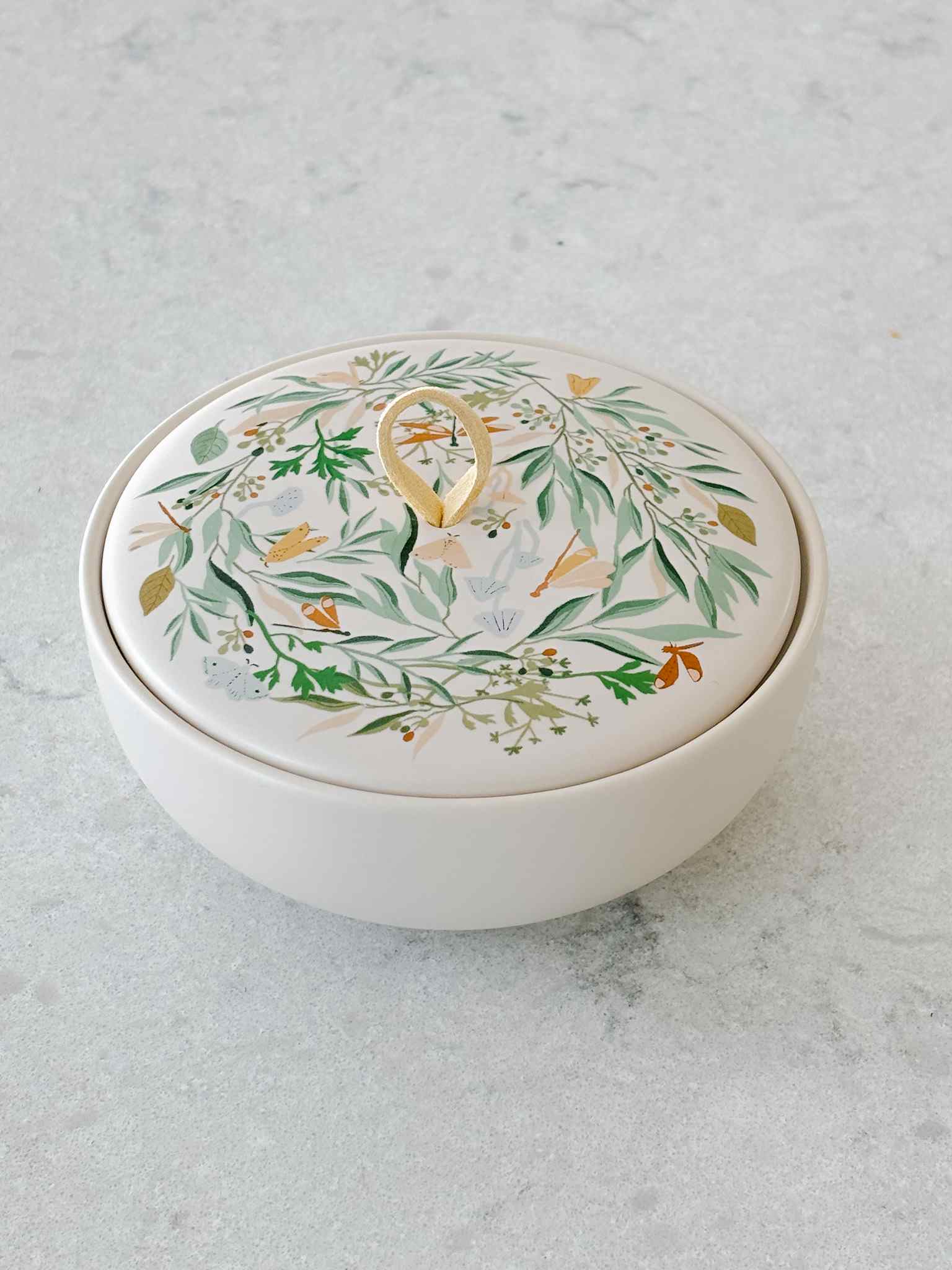 Morning Garden Rosary Box - Elegant Wooden Prayer Bead Storage for Catholics | Perfect for Home Altar, Church, and Travel Devotion