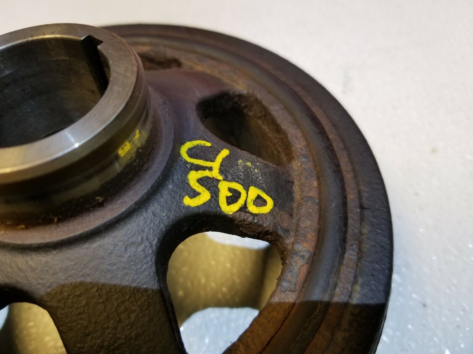 Original 03 04 05 06 Mercedes CL500 Crankshaft Pulley Harmonic Balancer OEM M113 5.0L V8 Engine Part - Replacement for Smooth Performance & Vibration Reduction
