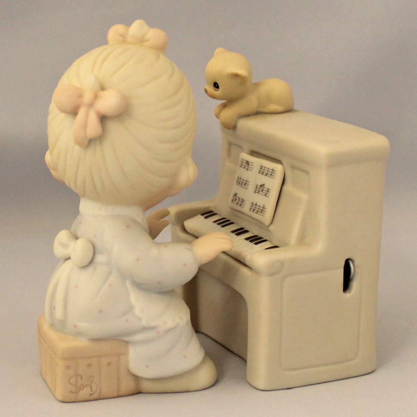 Precious Moments #12580 - 'Lord Keep My Life in Tune' Collectible Figurine | Inspirational Christian Gift for Home Decor, Weddings & Special Occasions