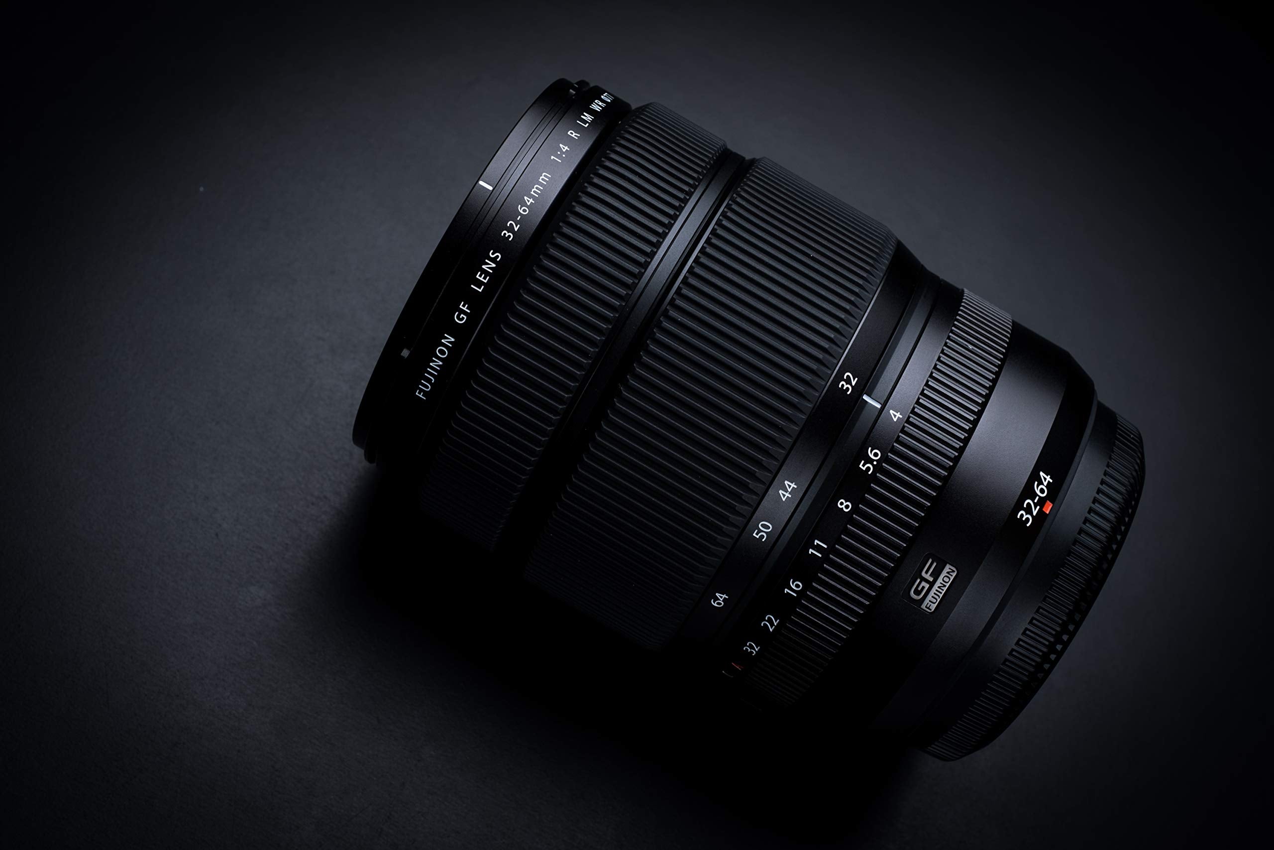 Fujinon GF 32-64mm f/4 R LM WR Lens - Professional Medium Format Zoom Lens for Fujifilm GFX Cameras - Perfect for Landscape, Portrait & Travel Photography