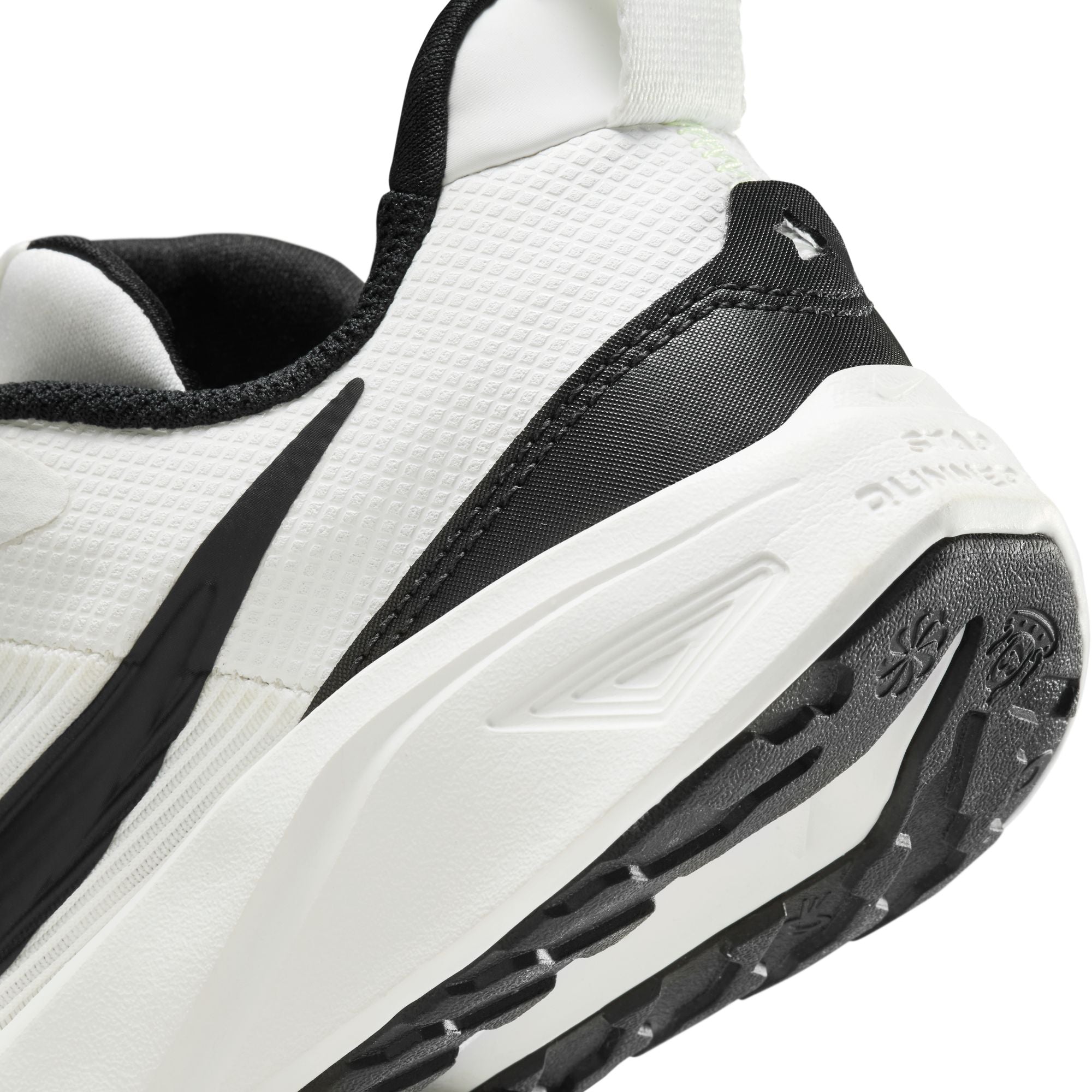 Nike Kids Star Runner 4 Running Shoes for Boys - Lightweight Athletic Sneakers for School, Sports & Everyday Play