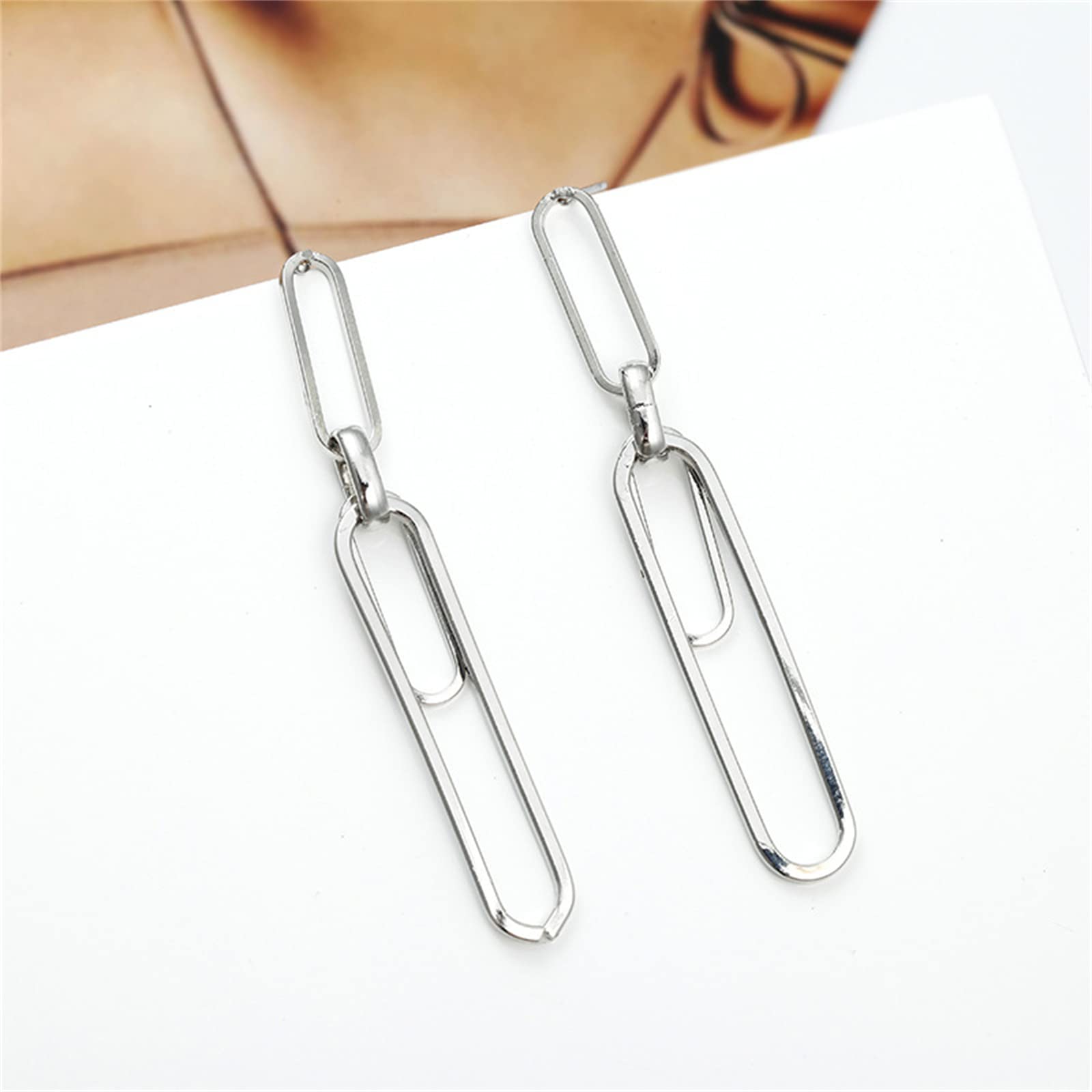 MALOYANVE Punk Paperclip Earrings for Women - Exaggerated Long Geometric Drop Dangle Earrings in Gold & Silver Plated Interlocking Design | Minimalist Retro Link Chain Hoop Earrings | Perfect for Concerts, Parties and Punk Fashion Outfits