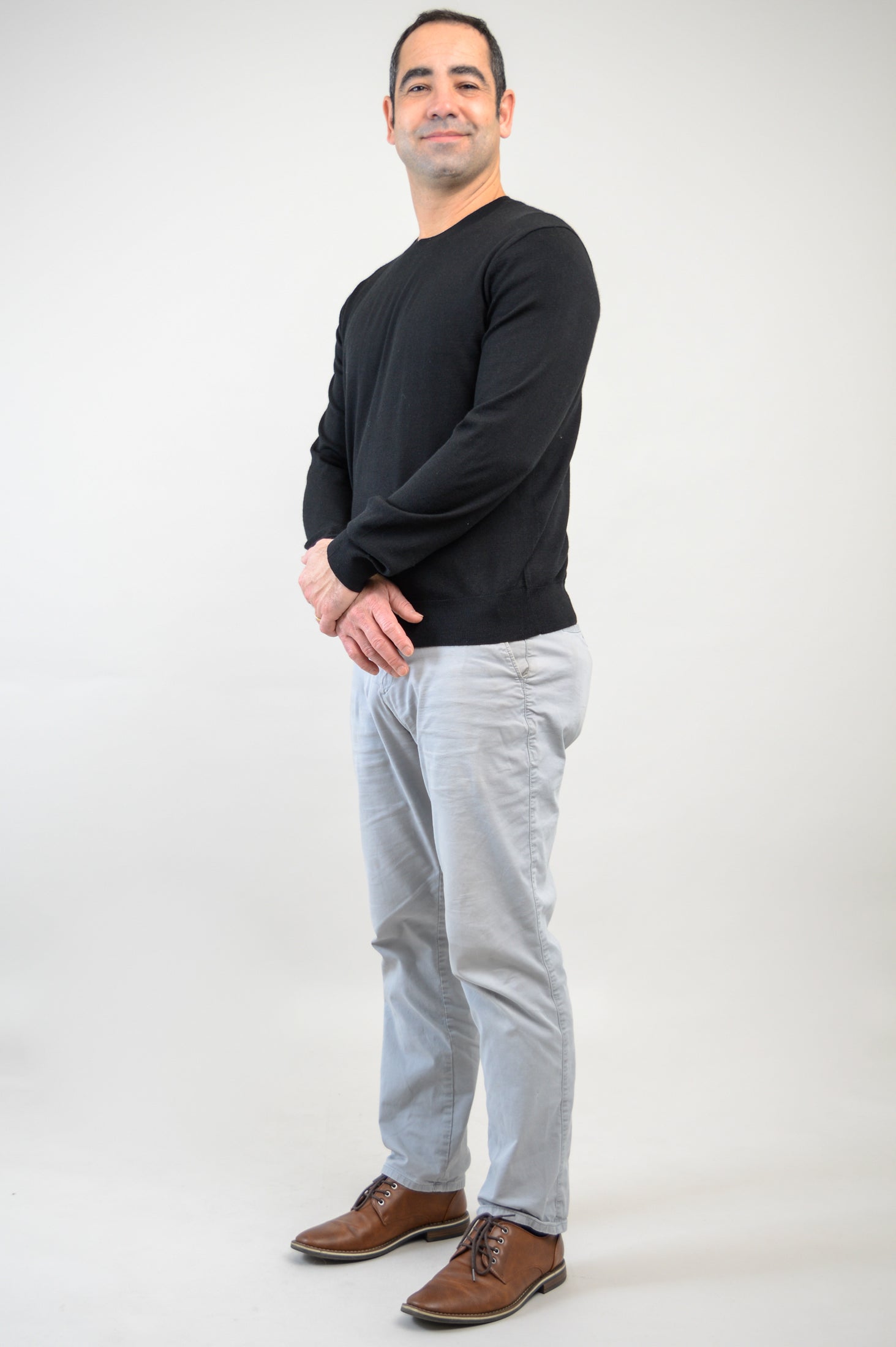 Premium Fraser Sweater for Men & Women - 100% Merino Wool, Soft & Warm Winter Pullover in Black - Perfect for Office, Travel & Outdoor Activities