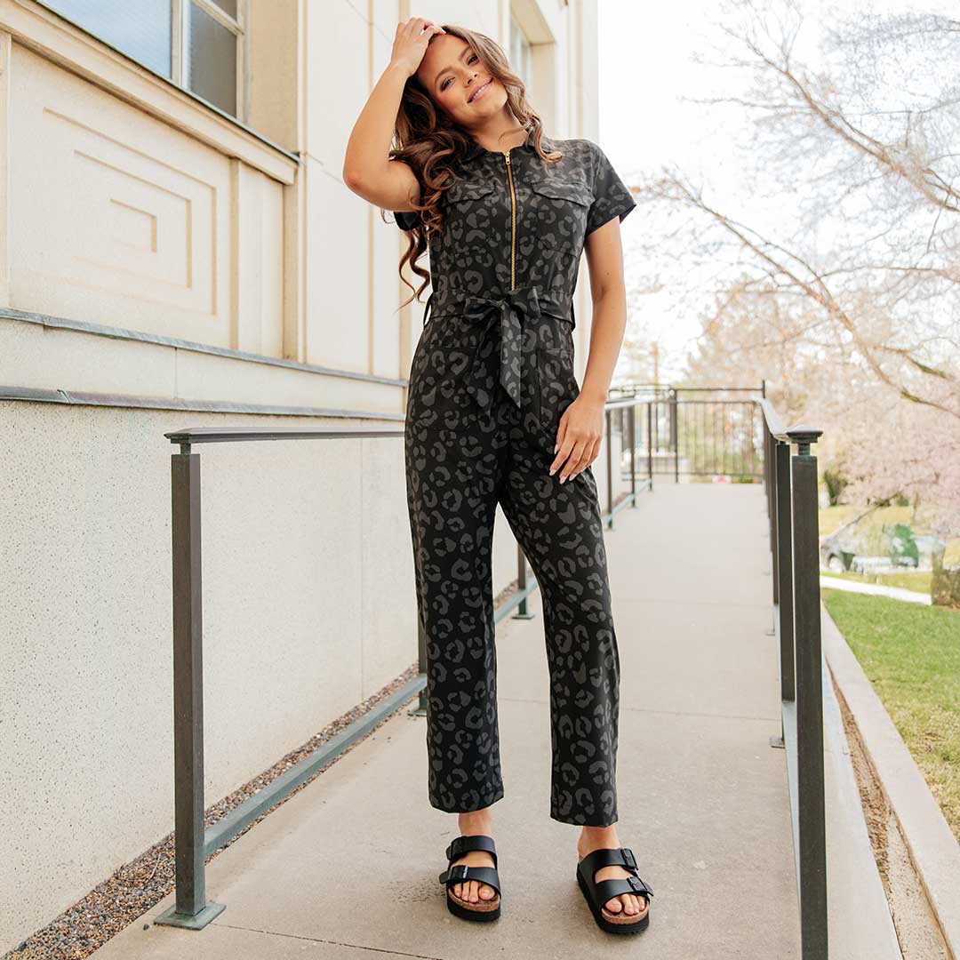 Stylish Leopard Print City Jumpsuit for Women - Trendy One-Piece Romper for Urban Fashion & Night Out