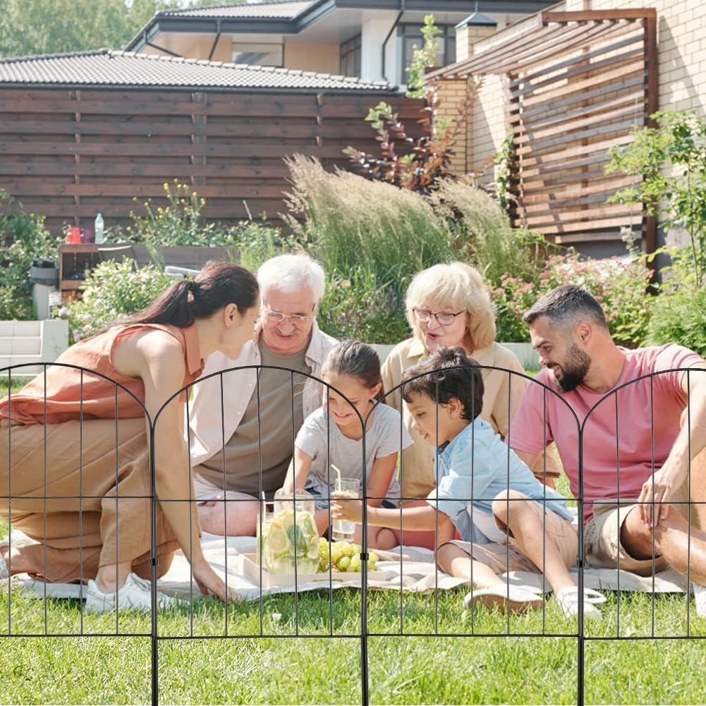 GARVEE 28Pcs Decorative Garden Fence - 30ft Length x 24in Height No Dig Fence, Rustproof Coated Metal Wire Fence for Rabbits & Dogs - Perfect for Flower Beds, Vegetable Gardens & Pet Play Areas