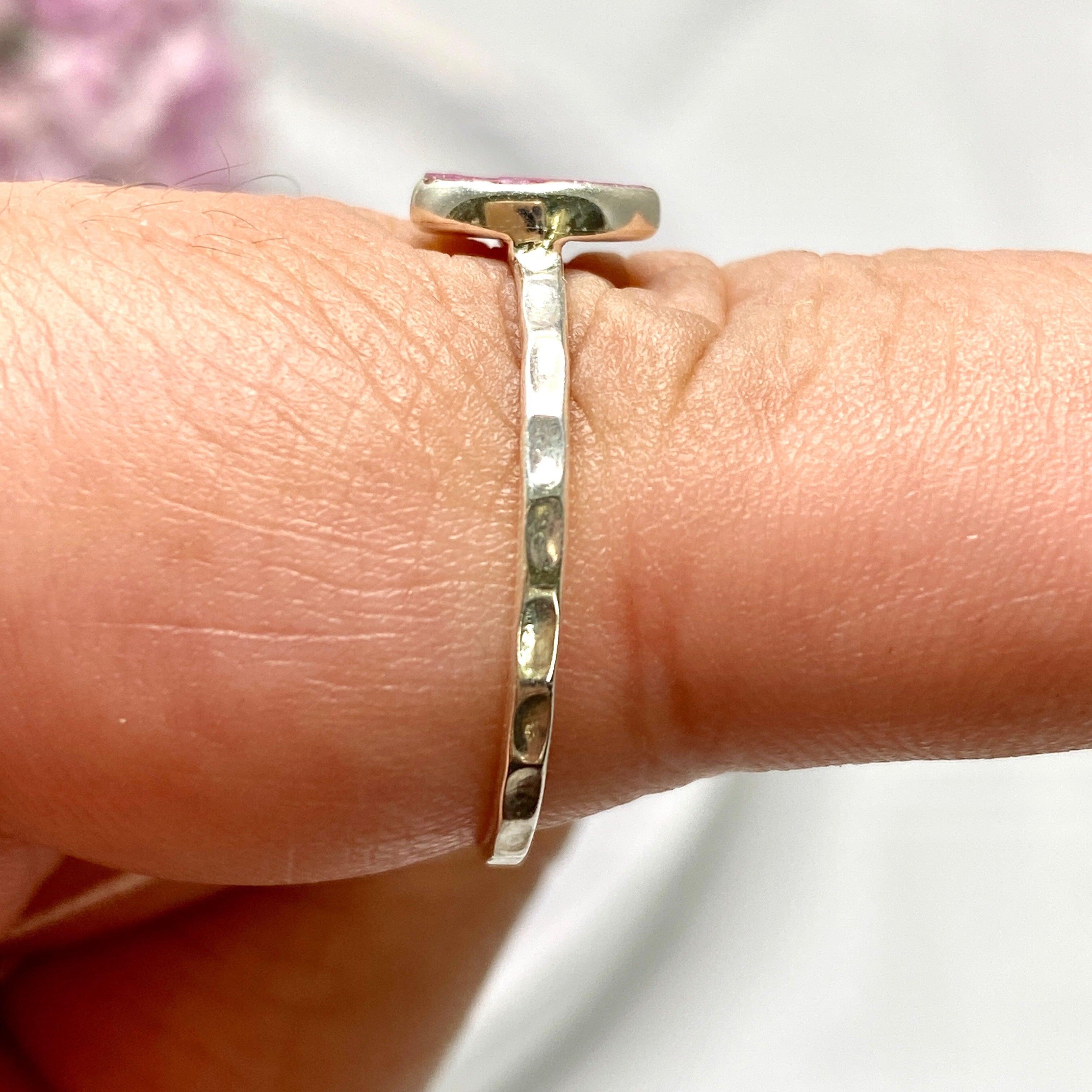 Ruby Raw Oval Fine Banded Ring KRGJ2634 - Minimalist Dainty Stacking Ring for Women, Handmade Jewelry Gift for Her - Perfect for Everyday Wear, Date Nights & Special Occasions