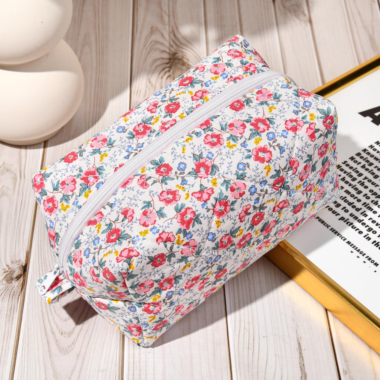 Floral Quilted Cosmetic Bag for Women - Puffy Coquette Makeup Pouch with Aesthetic Design, Cute Travel Toiletry Organizer & Cotton Makeup Brushes Storage Bag - Perfect for Travel, Gym, and Daily Beauty Essentials