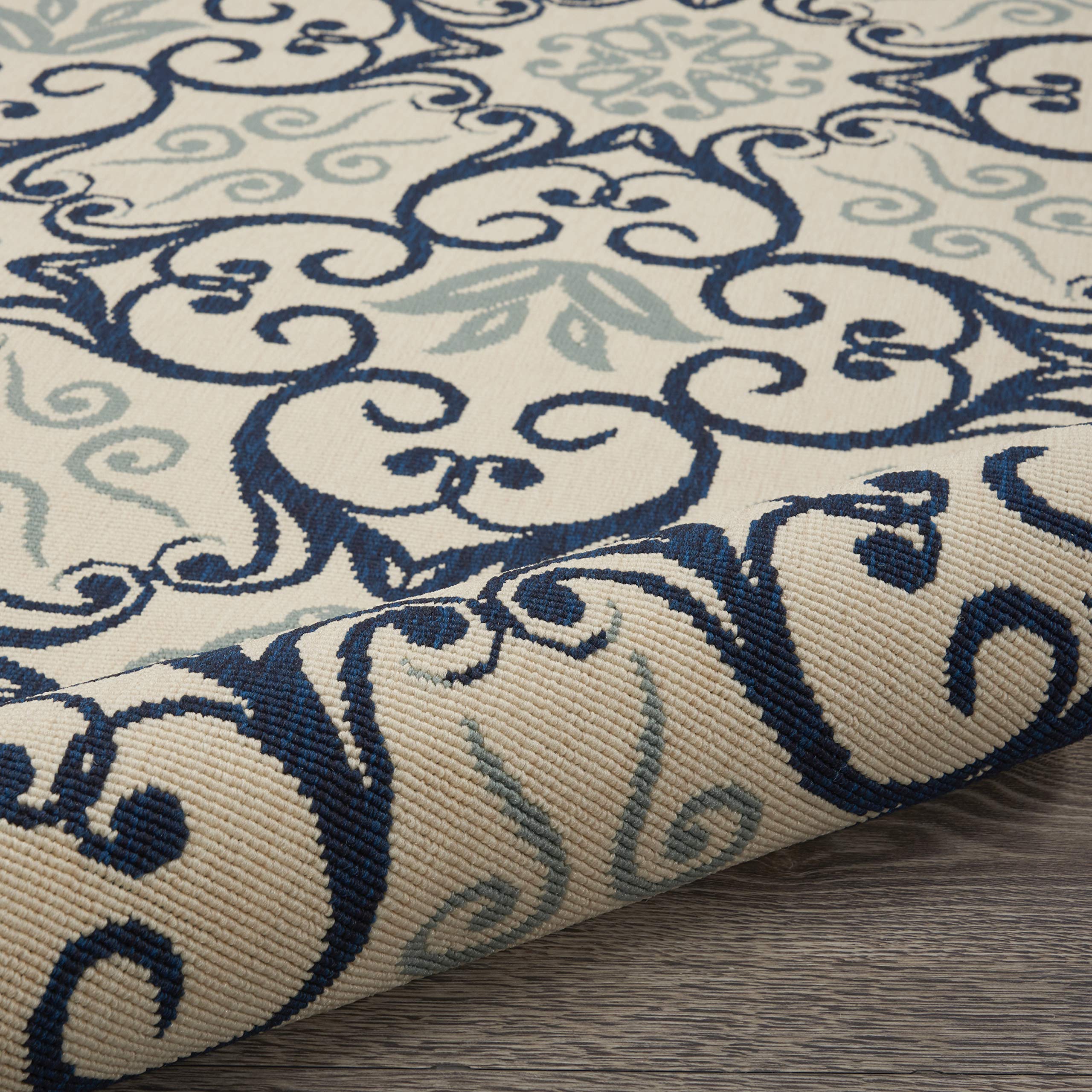 Nourison Caribbean Ivory/Navy 5'3