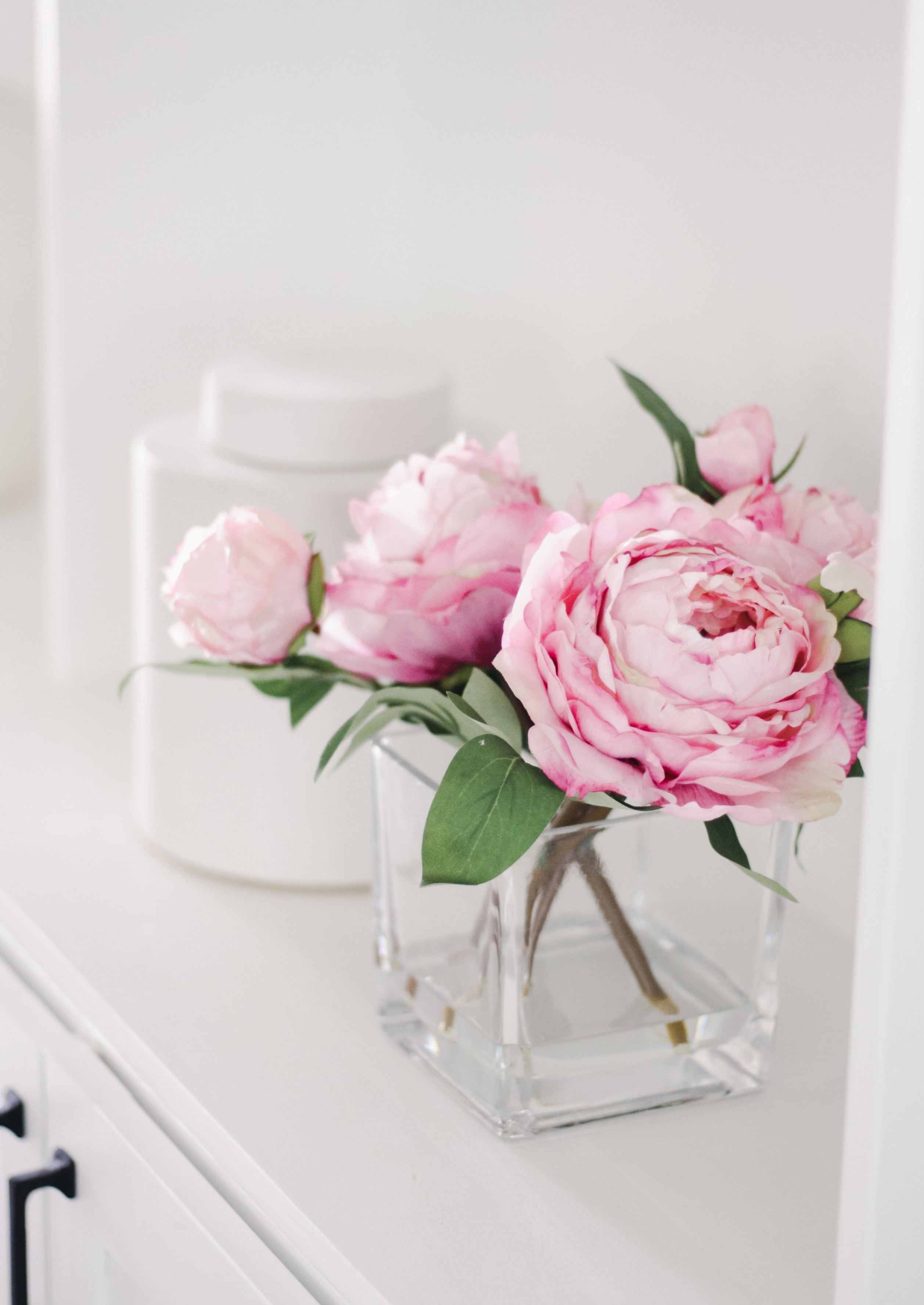 Beautiful Artificial Peony Flowers in Glass Vase - Pink Faux Peony Arrangement for Home Decor, Wedding Centerpieces, Table Decorations & Gift Ideas