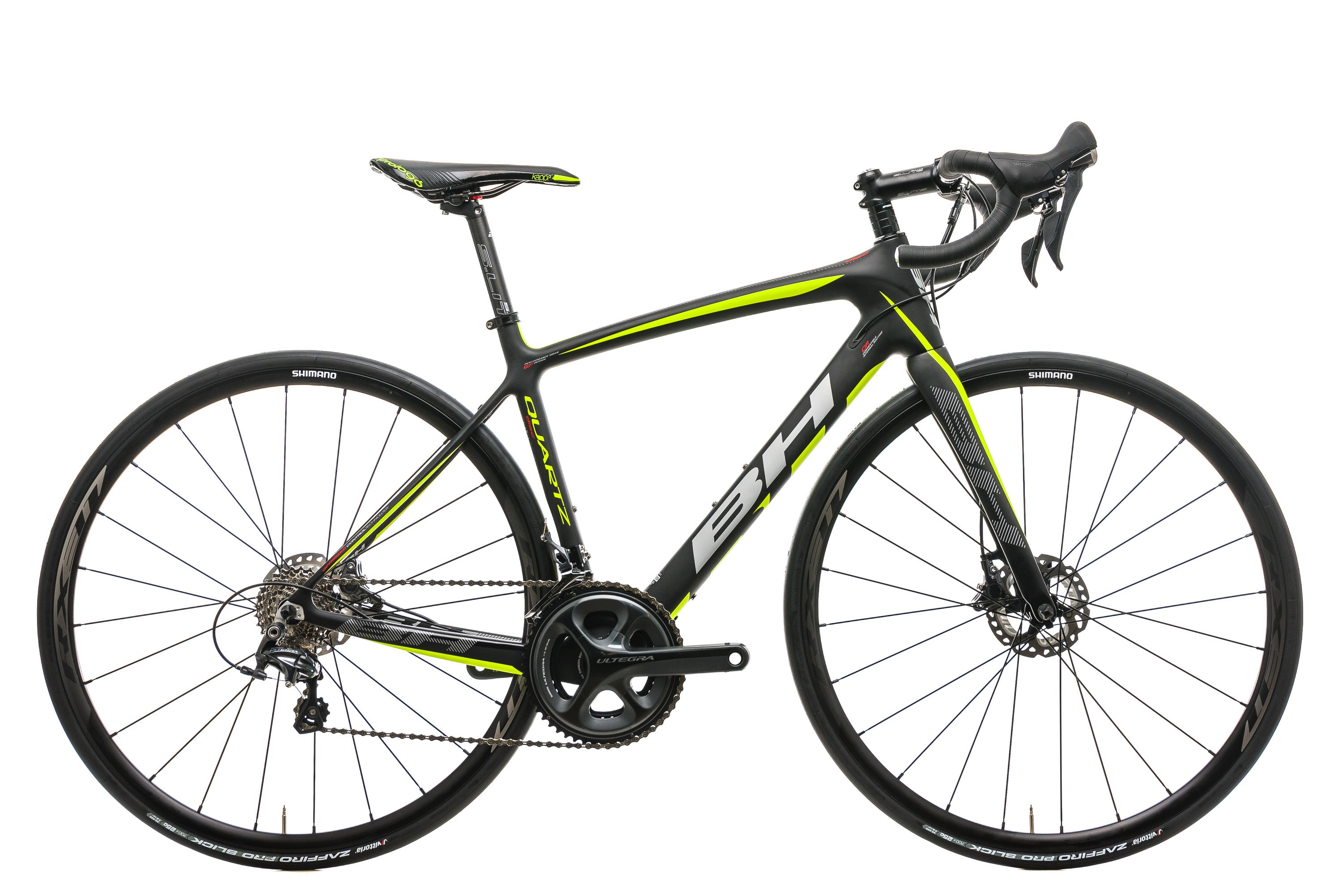 BH Quartz Disc Road Bike - Medium Size, Lightweight Carbon Frame, Shimano 105 Groupset for Speed & Performance | Perfect for Commuting, Racing & Endurance Cycling