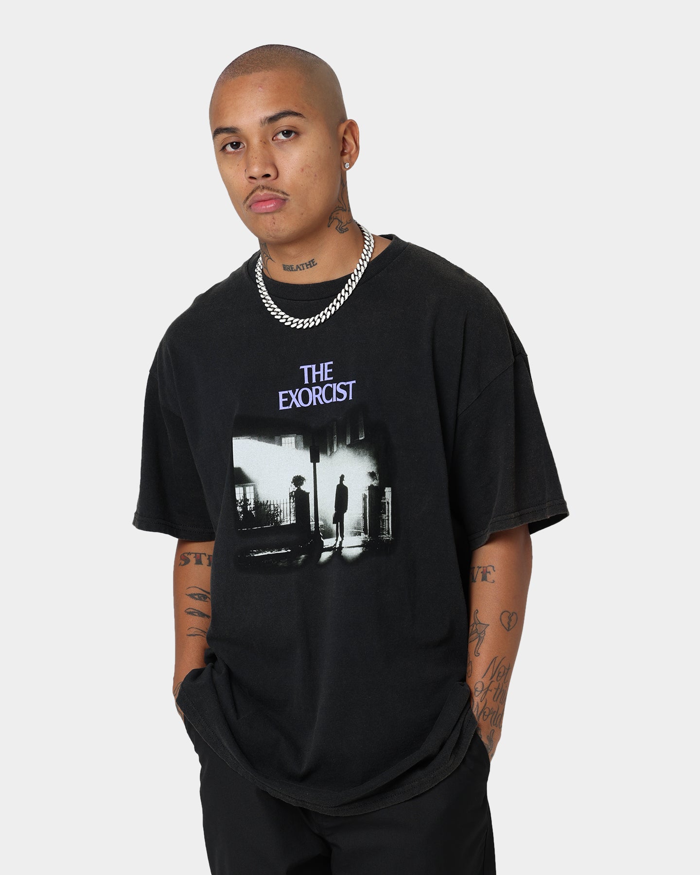 The Exorcist Vintage T-Shirt - Black Wash Retro Horror Movie Tee for Halloween & Horror Fans - Perfect for Costumes, Gifts & Movie Nights