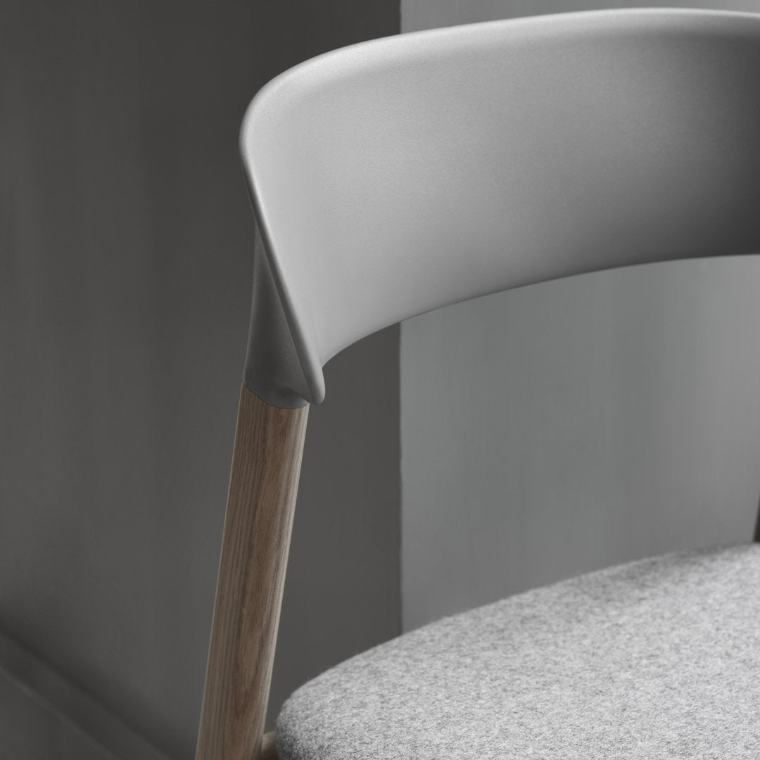 Herit Chair - Premium Upholstered Accent Chair for Living Room, Bedroom & Office - Comfortable Modern Furniture with Soft Fabric
