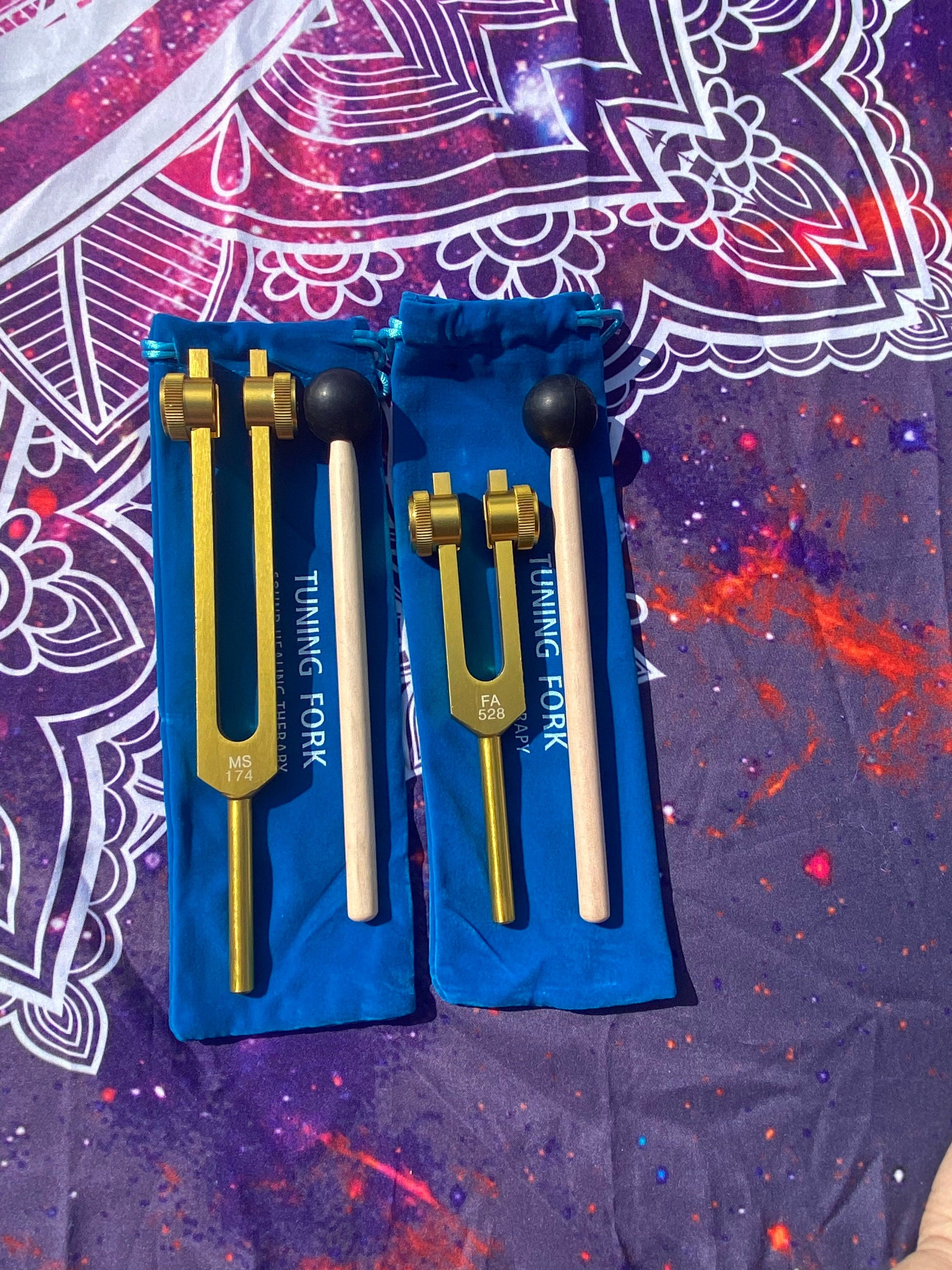 174 Hz & 528 Hz Gold Plated Solfeggio Tuning Forks Set with Crystal Handle - Best for Sound Healing, Meditation & Chakra Balancing - Professional Vibration Therapy Tools for Energy Workers