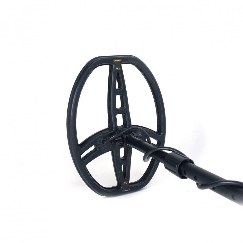 Garrett ACE 400 Metal Detector with AT Pinpointer - Professional Metal Detecting Kit for Treasure Hunting, Beach, Gold & Coin Searching - Perfect for Beginners & Experts
