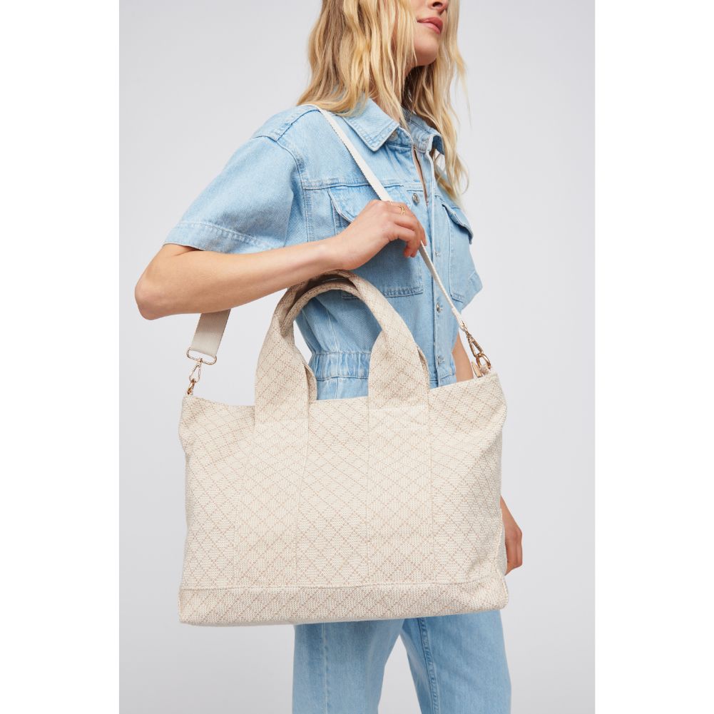 Dorret Weekender Bag - Stylish & Spacious Travel Duffel for Women & Men | Perfect for Gym, Weekend Trips & Overnight Getaways