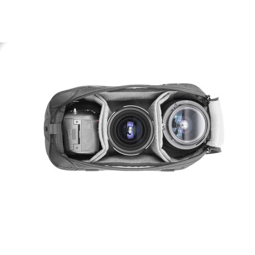 Peak Design Small Travel Camera Cube - Waterproof & Durable DSLR Camera Case for Photography Gear - Perfect for Air Travel, Hiking & Outdoor Adventures