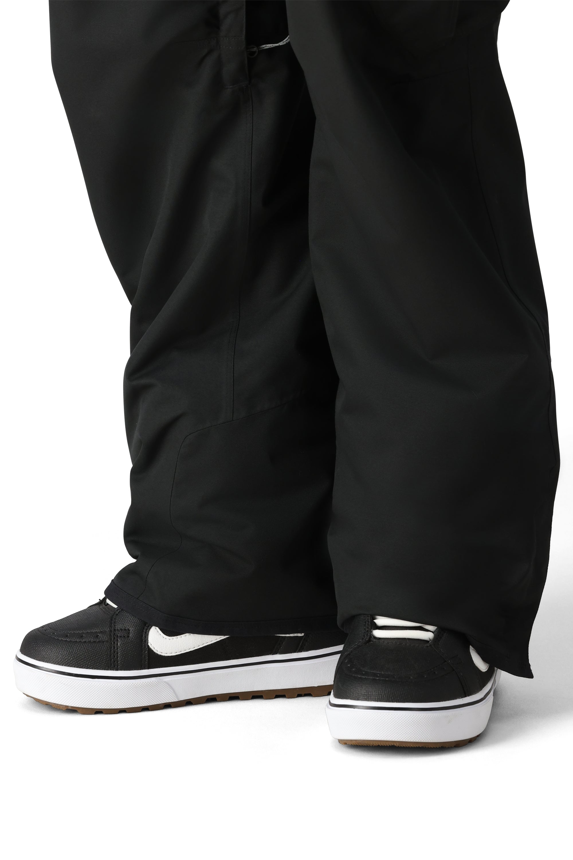 686 Men's Infinity Insulated Cargo Pants 2025 - Waterproof Winter Snow Pants for Skiing, Hiking & Outdoor Activities